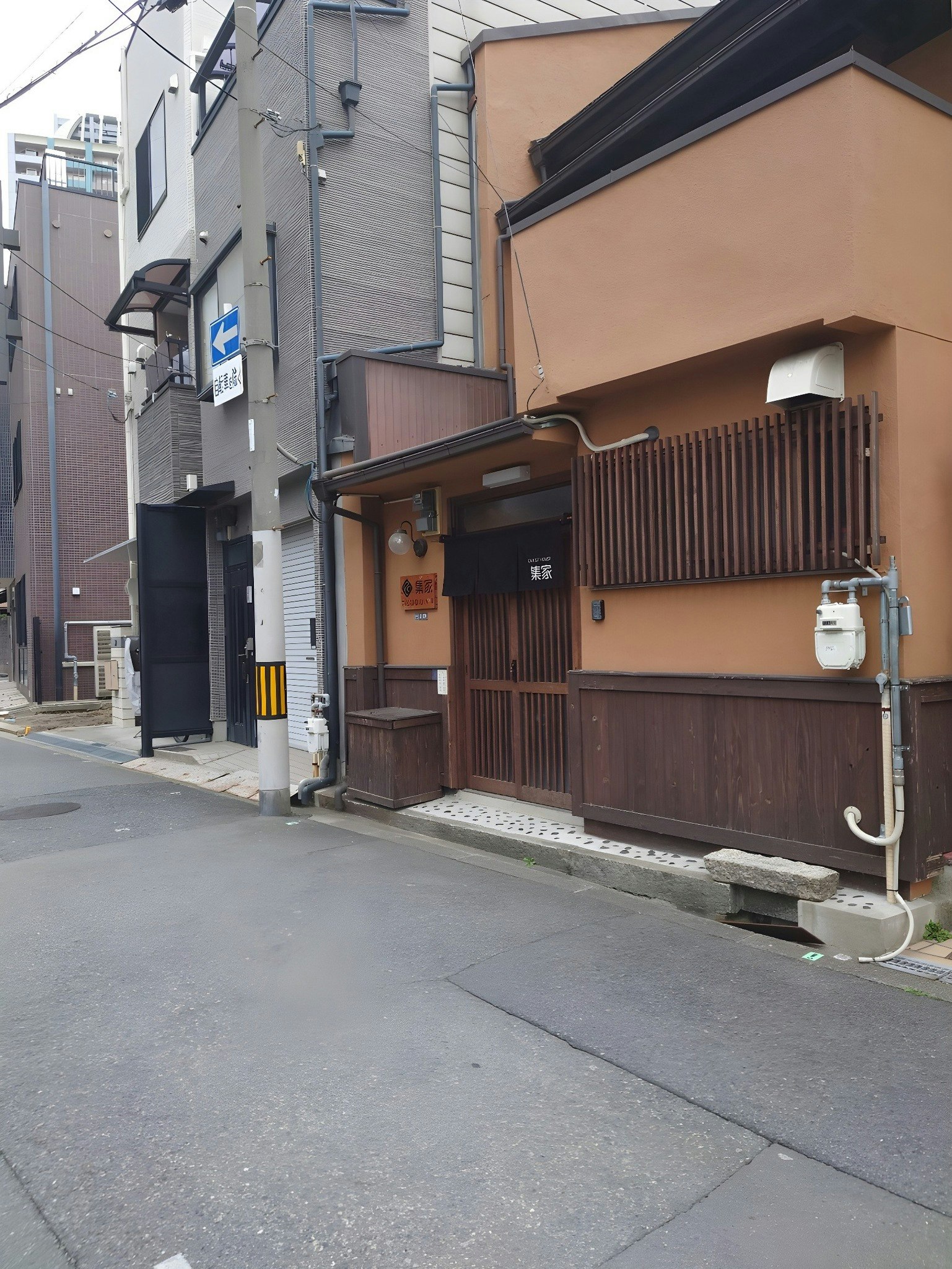 人気の宿 天王寺駅近く 築100年 情緒漂う古民家  なんば・梅田直通