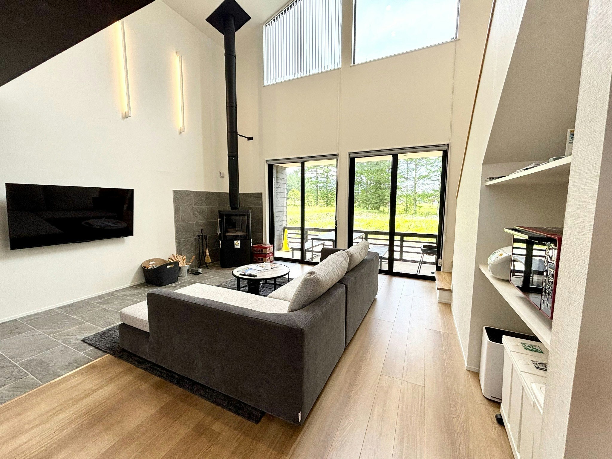 八方尾根ゴンドラリフトまで車で6分☆専用露天風呂付シャレー WEST棟