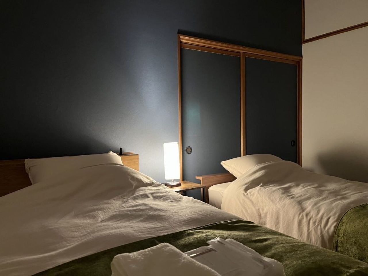 成田空港車で20分/ゆとりある造り164平米7名まで/無料駐車場3台まで