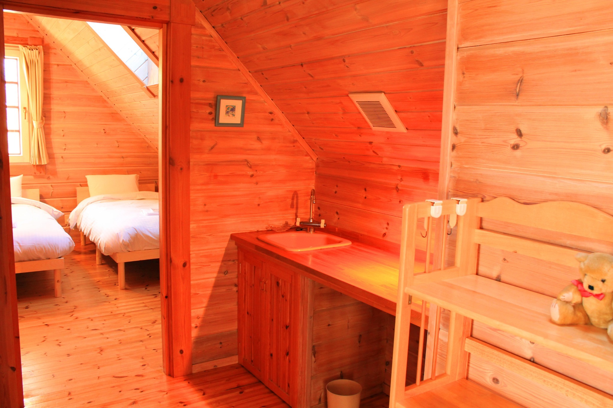 彩の宿 虹 」(南都留郡山中湖村-その他の宿泊施設-〒401-0502)の地図/アクセス/地点情報 - NAVITIME