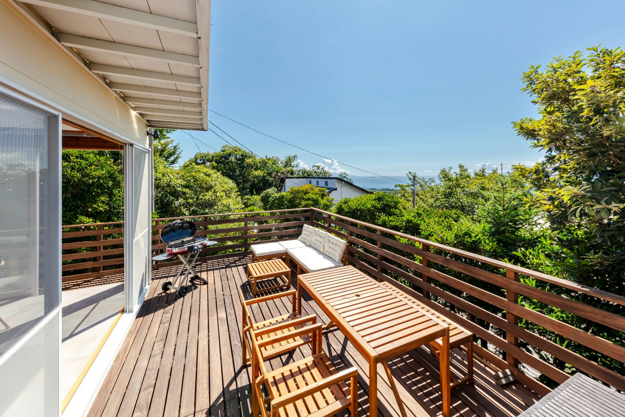 海が一望できるゲーミング別荘/テラスBBQ/最大9名様まで宿泊可能/大室山と伊東温泉近く!