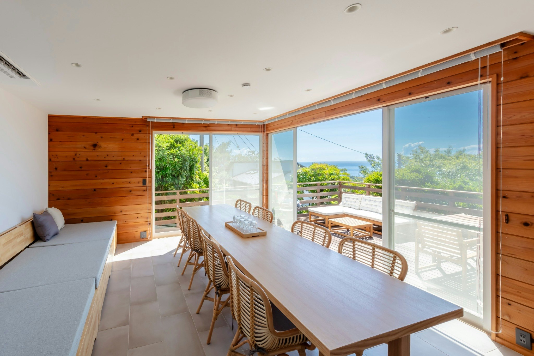 海が一望できるゲーミング別荘/テラスBBQ/最大9名様まで宿泊可能/大室山と伊東温泉近く!