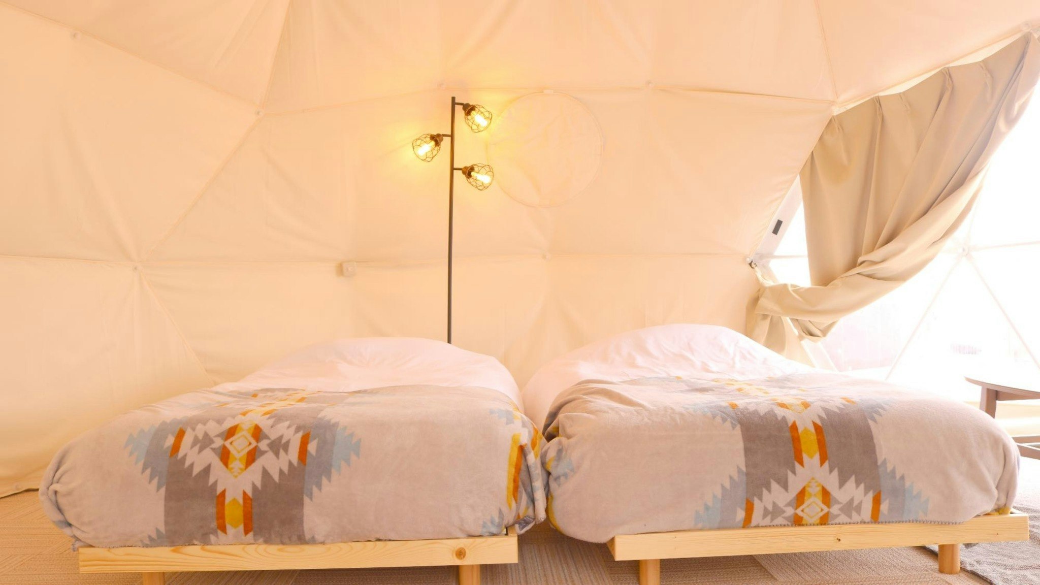 【一泊二食付き(BBQ)】【グランピング】2名定員|ジャグジー無【訳あり客室】