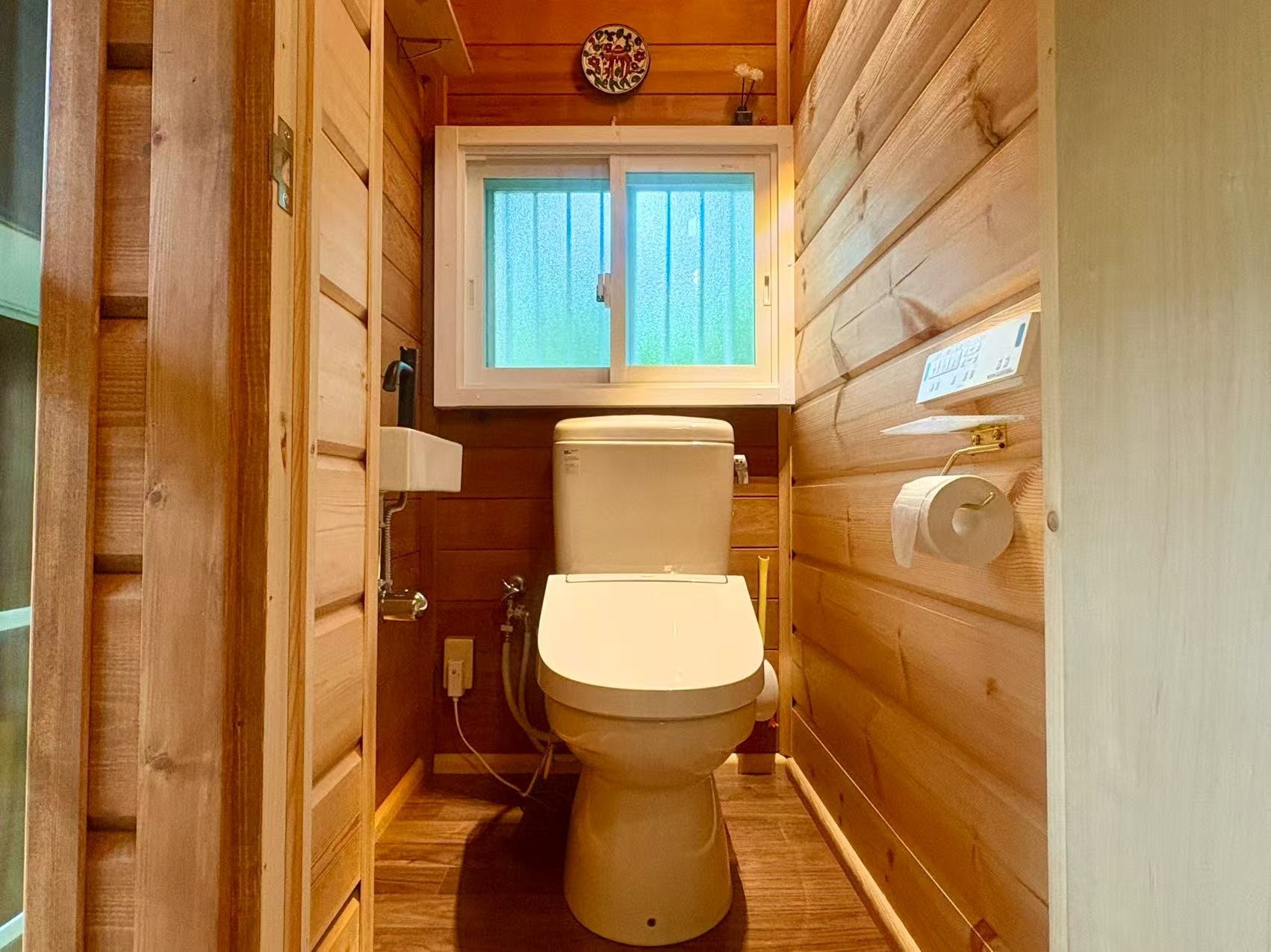 山小屋風 ログハウス バーベキュー テラス 