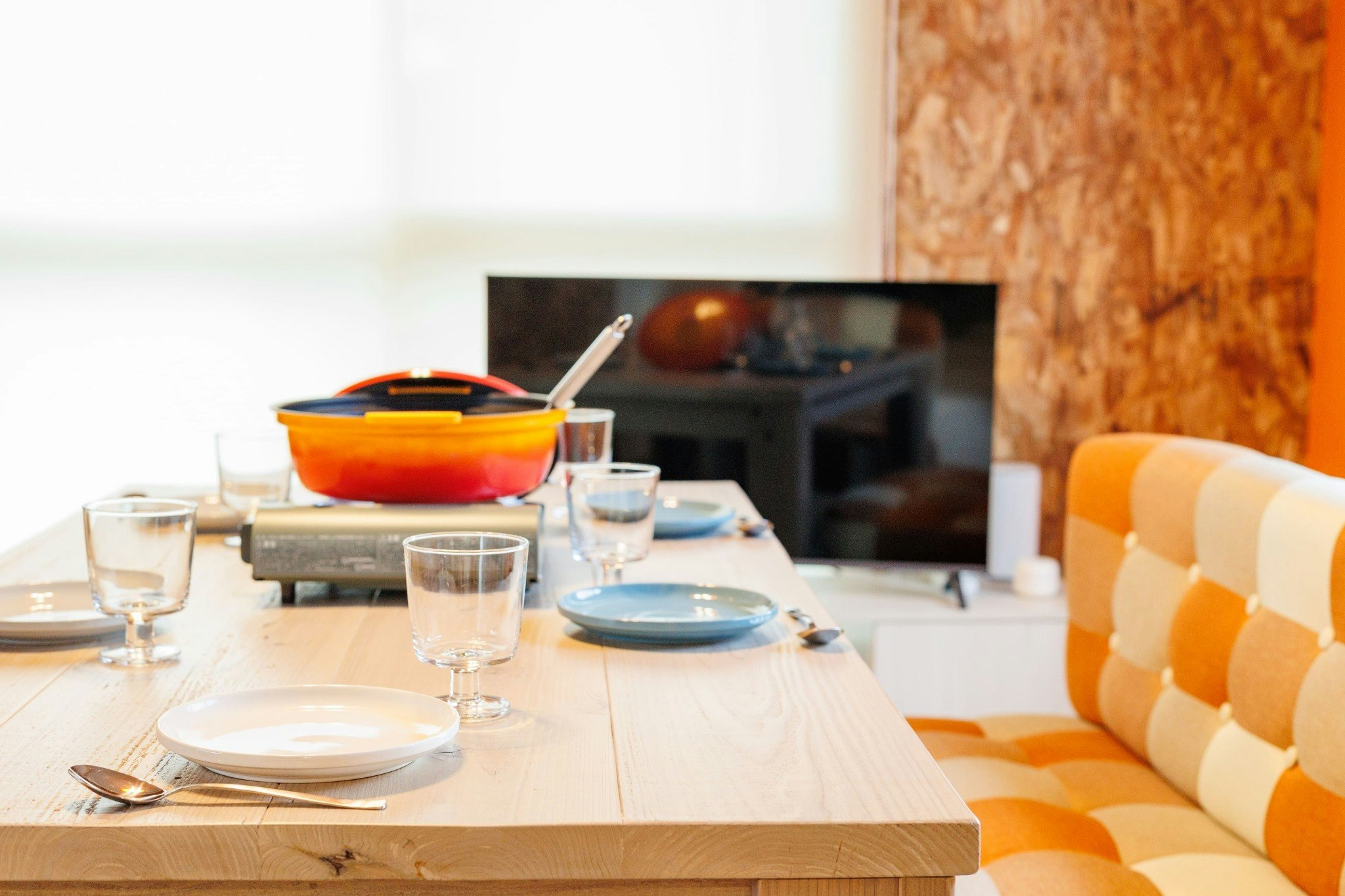 美瑛駅近・コンビニすぐ|洗濯機・乾燥機無料|広いダイニングルーム|キッチン完備