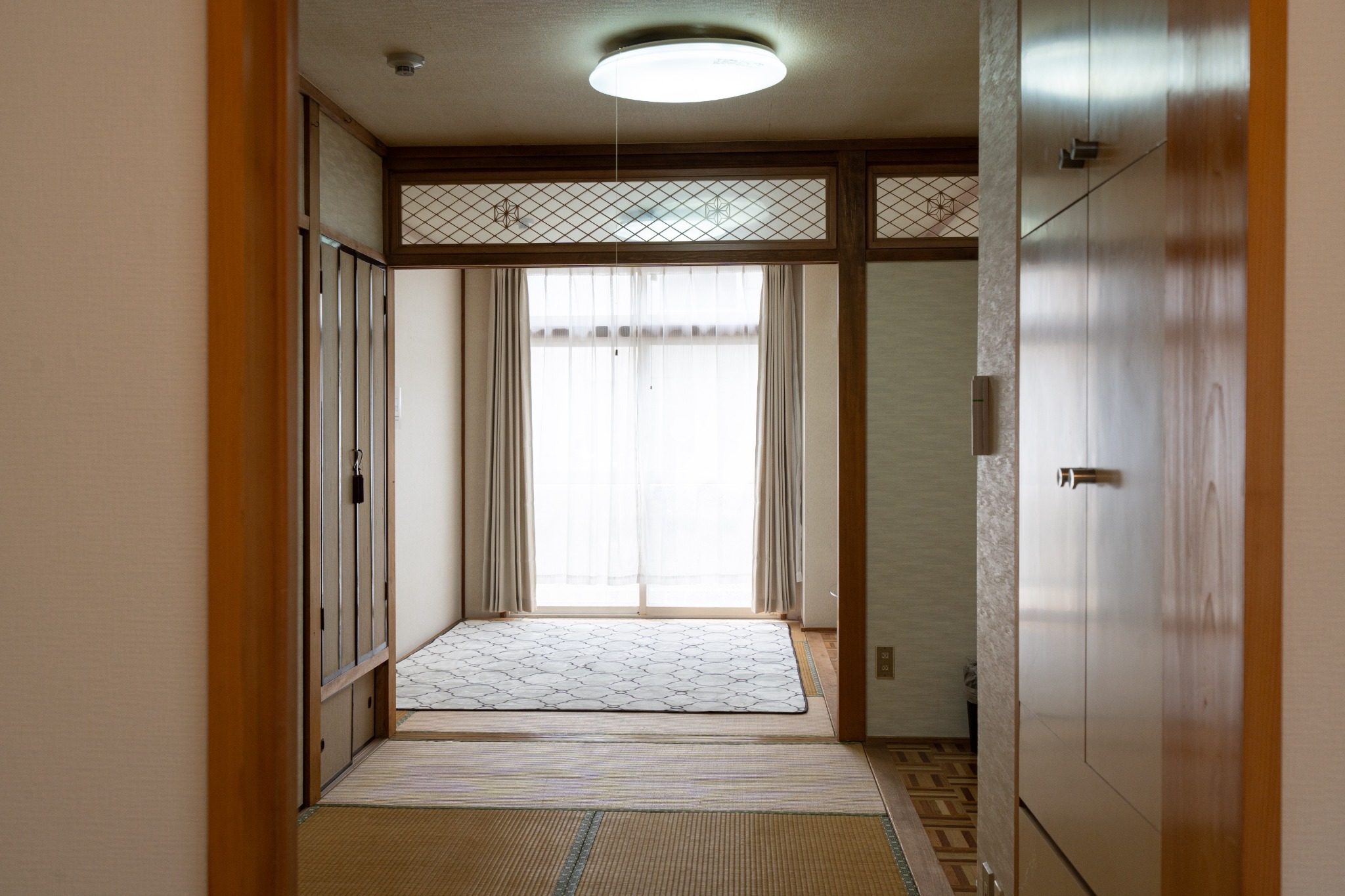 てるいマンション 201