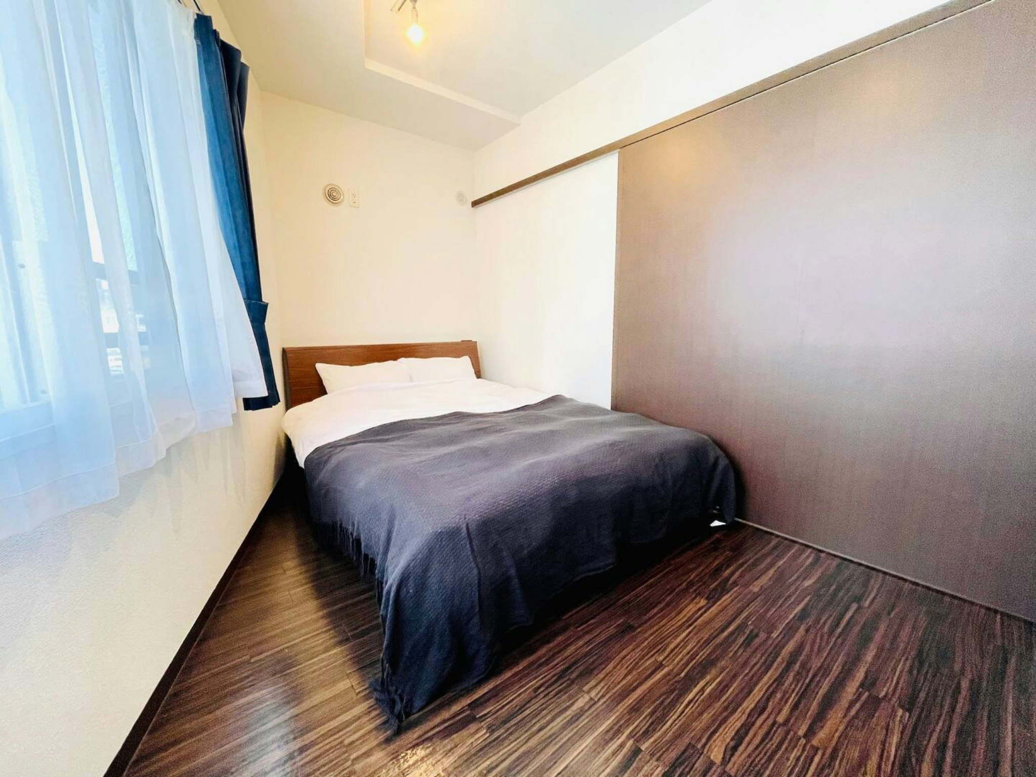 【禁煙】【501】札幌駅から徒歩10分圏内の都心型デザインマンション 38m2ダブルベッド