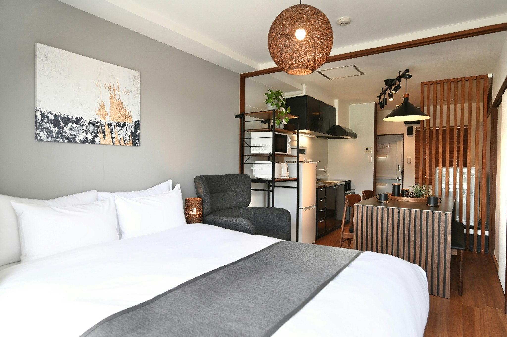 西荻窪駅徒歩4分|最大6名様| 1LDK |WiFi付き| COCORO 404