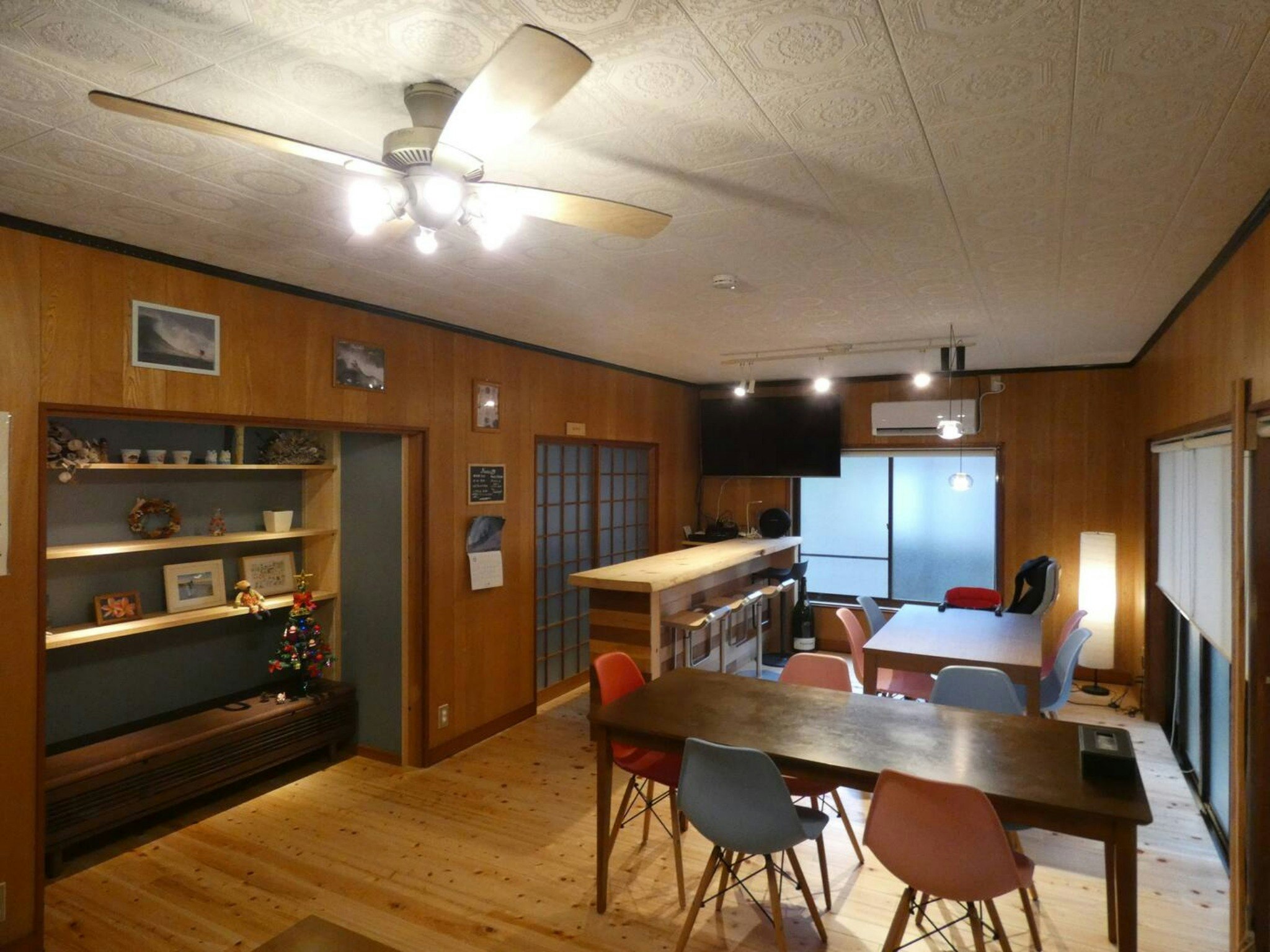 【禁煙】Surf House REALISTA1 美しいビーチまで徒歩5分!落ち着いて滞在できる