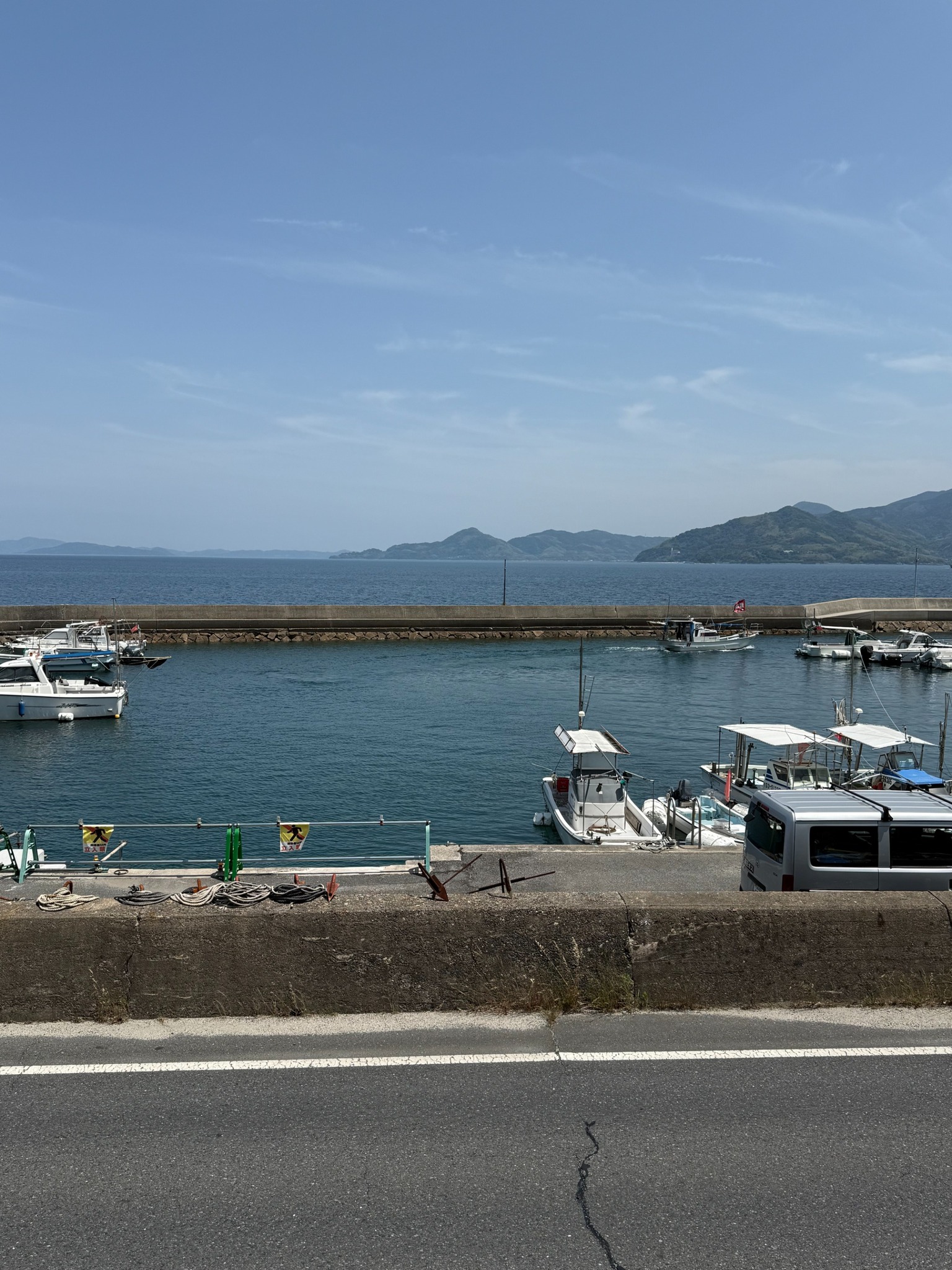 オーシャンフロント!古民家リノベーションで海遊びができるバケーションレンタル/民泊のnull