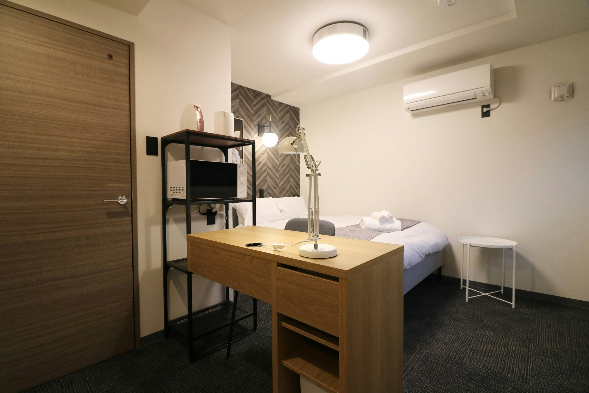 TAKETO STAY PREMIERE 101