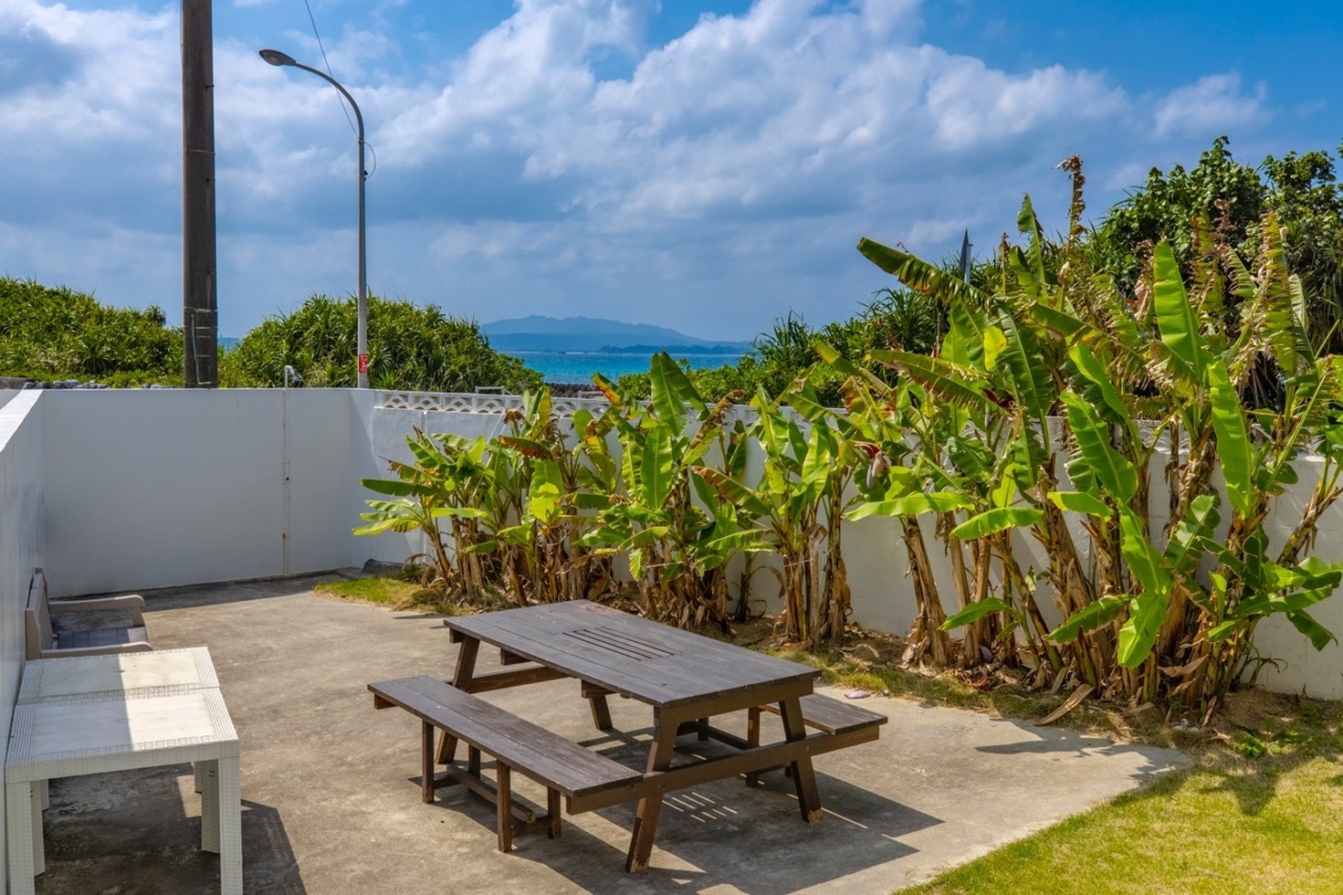 テラスから望む沖縄の絶景Ocean View!海辺の一軒家で心身リフレッシュ!
