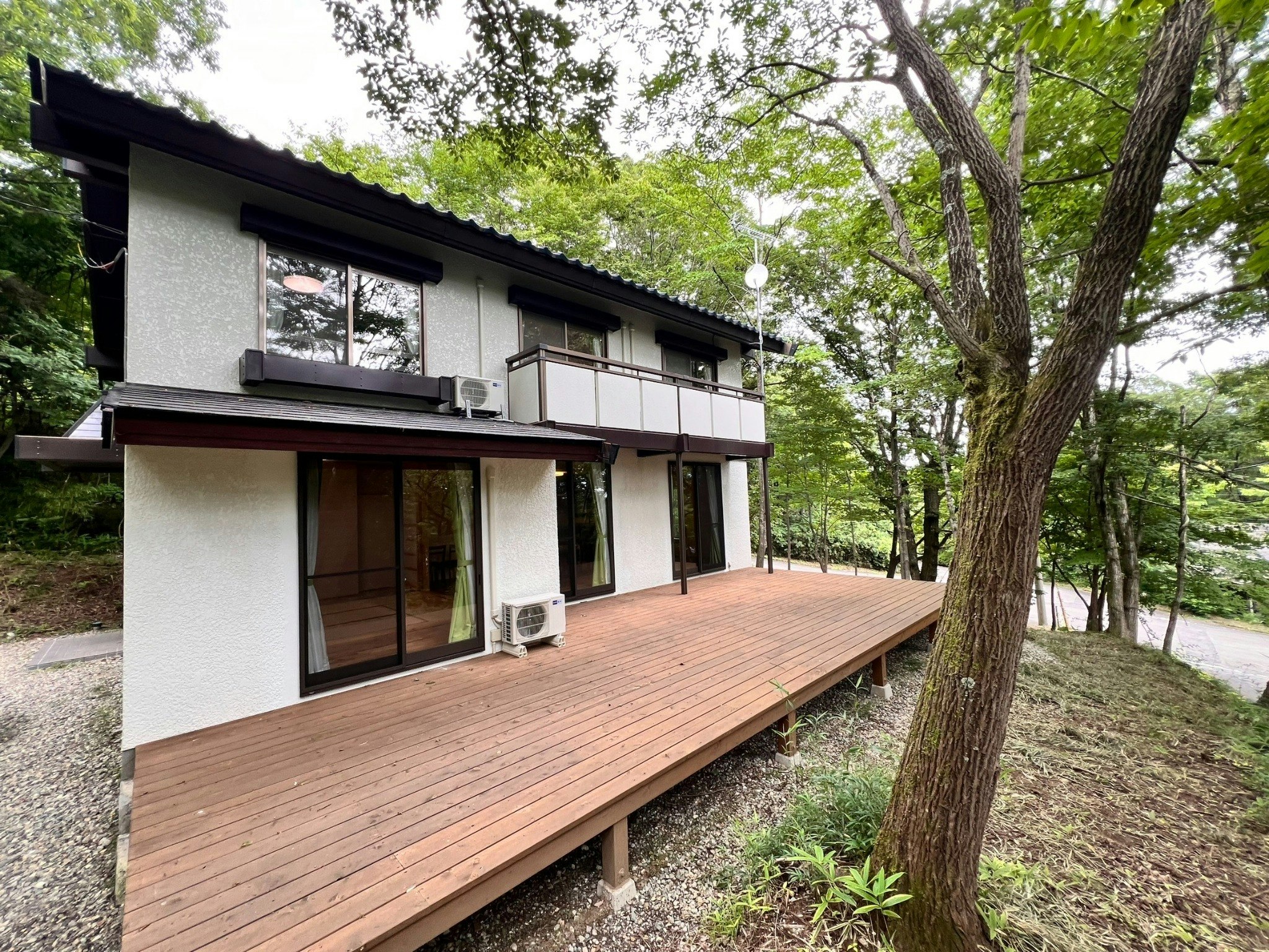 R-FA97BE_House