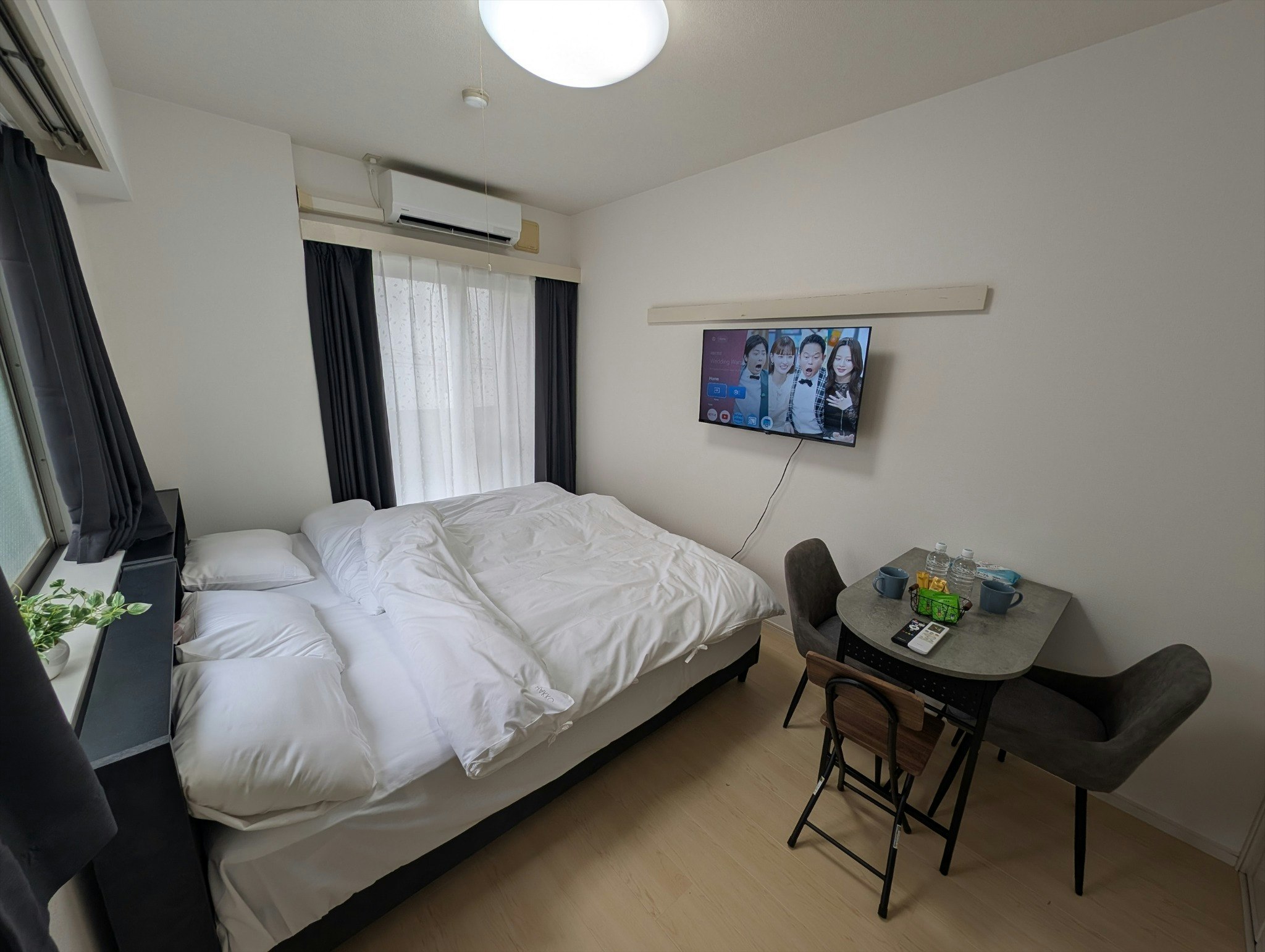新宿歌舞伎町1丁目に建つ東京を楽しむならゴールデン街を見下ろせるホテルより広い7階建レジデンス2-4