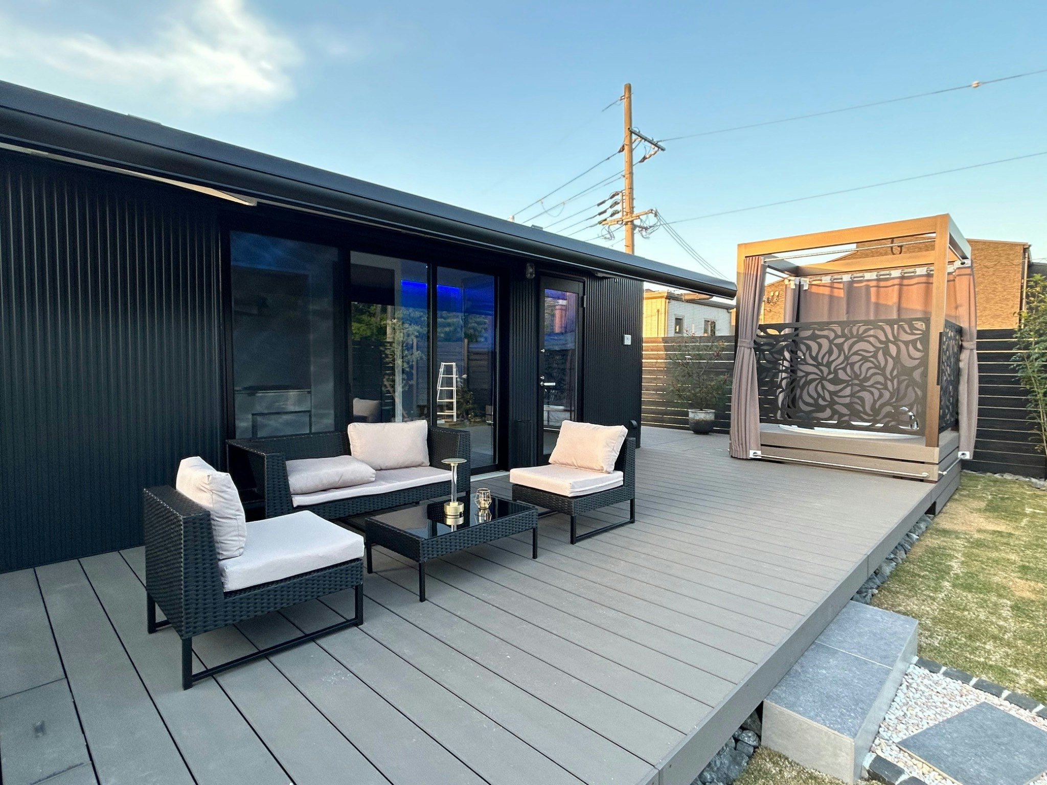 コンテナハウス ドーム グランピング 関空・温泉・ゴルフ場近く