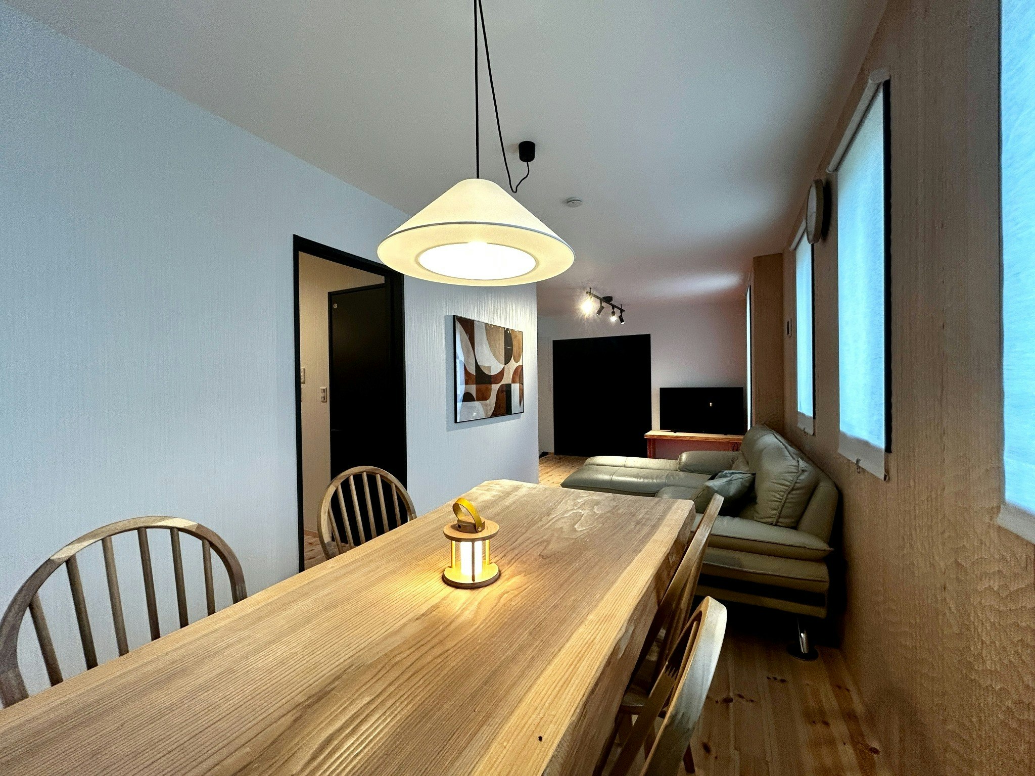 箱根湯本駅から徒歩約5分!ワークスペース完備!8名まで快適滞在