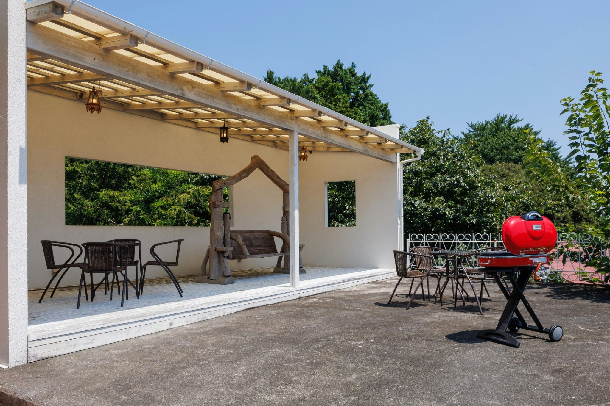 「オーシャンビューテラス伊豆」P4台、屋根付きBBQテラス!