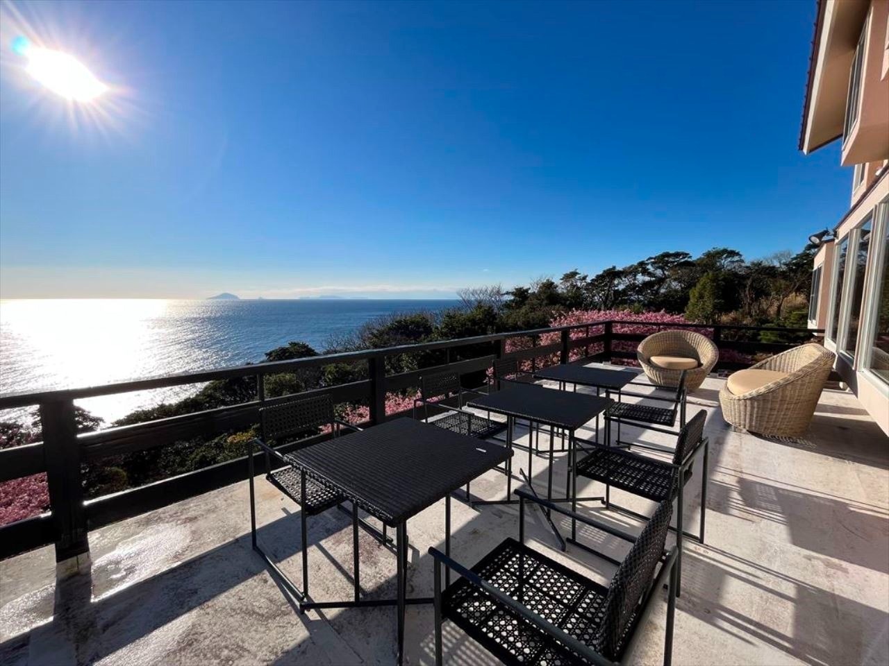 オーシャンビュー/子ども無料/BBQ(室内&外)/シアター・カラオケ/14名/1棟貸切/LDK48帖