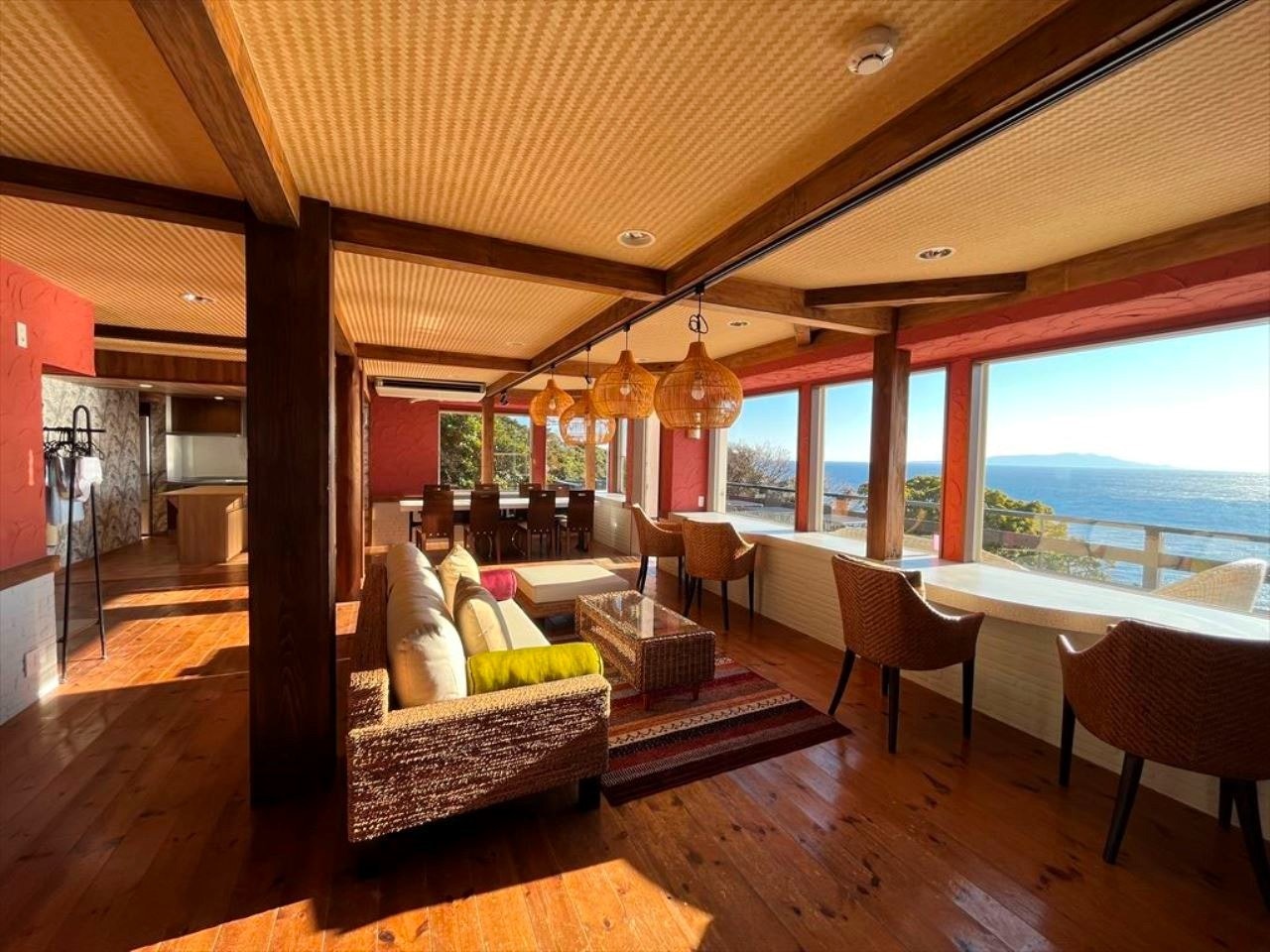 オーシャンビュー/子ども無料/BBQ(室内&外)/シアター・カラオケ/14名/1棟貸切/LDK48帖