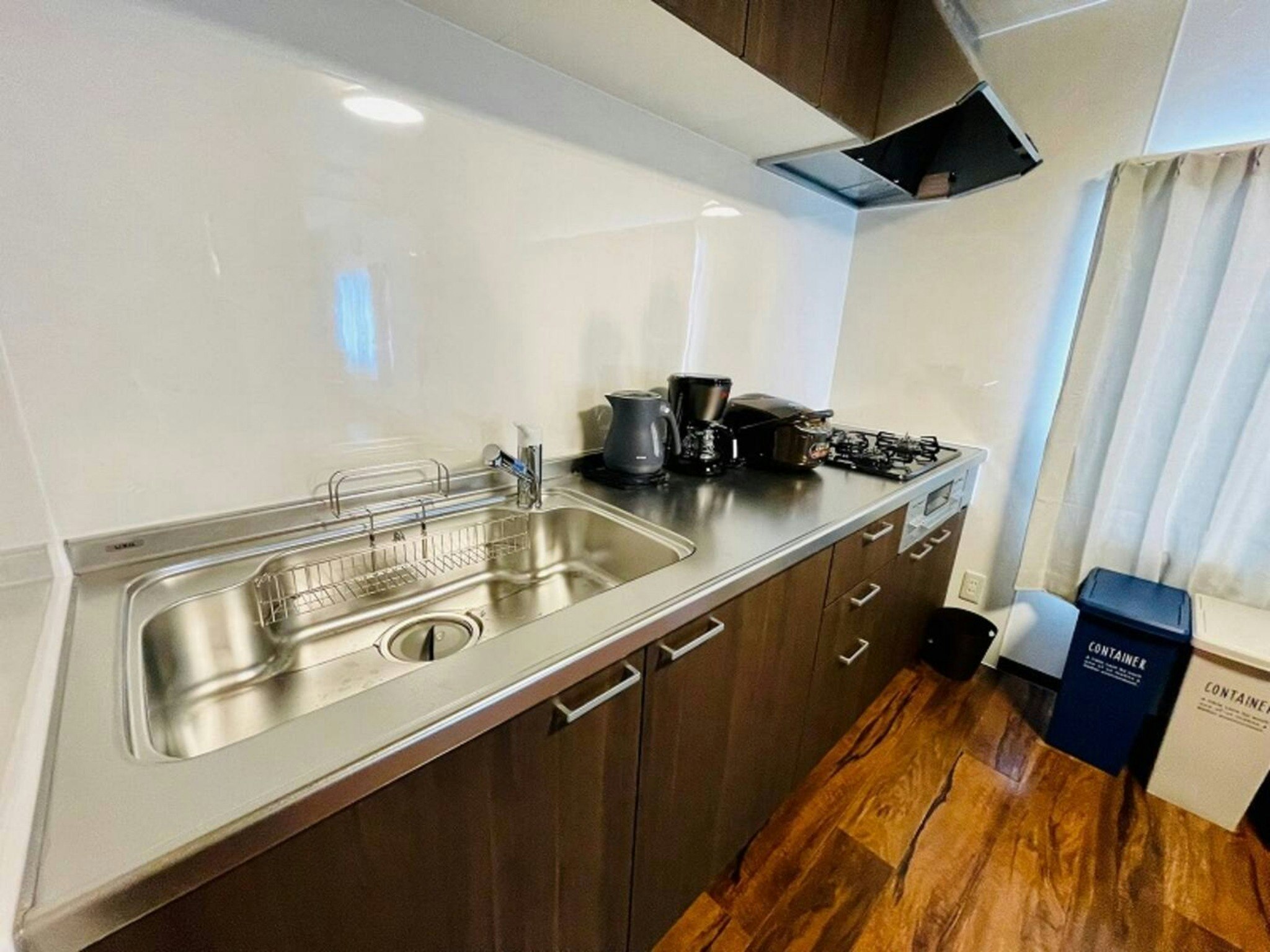 【102】2022年5月完成♪室内新築の4LDK86m2♪大通駅から交通機関含め10分の好立地