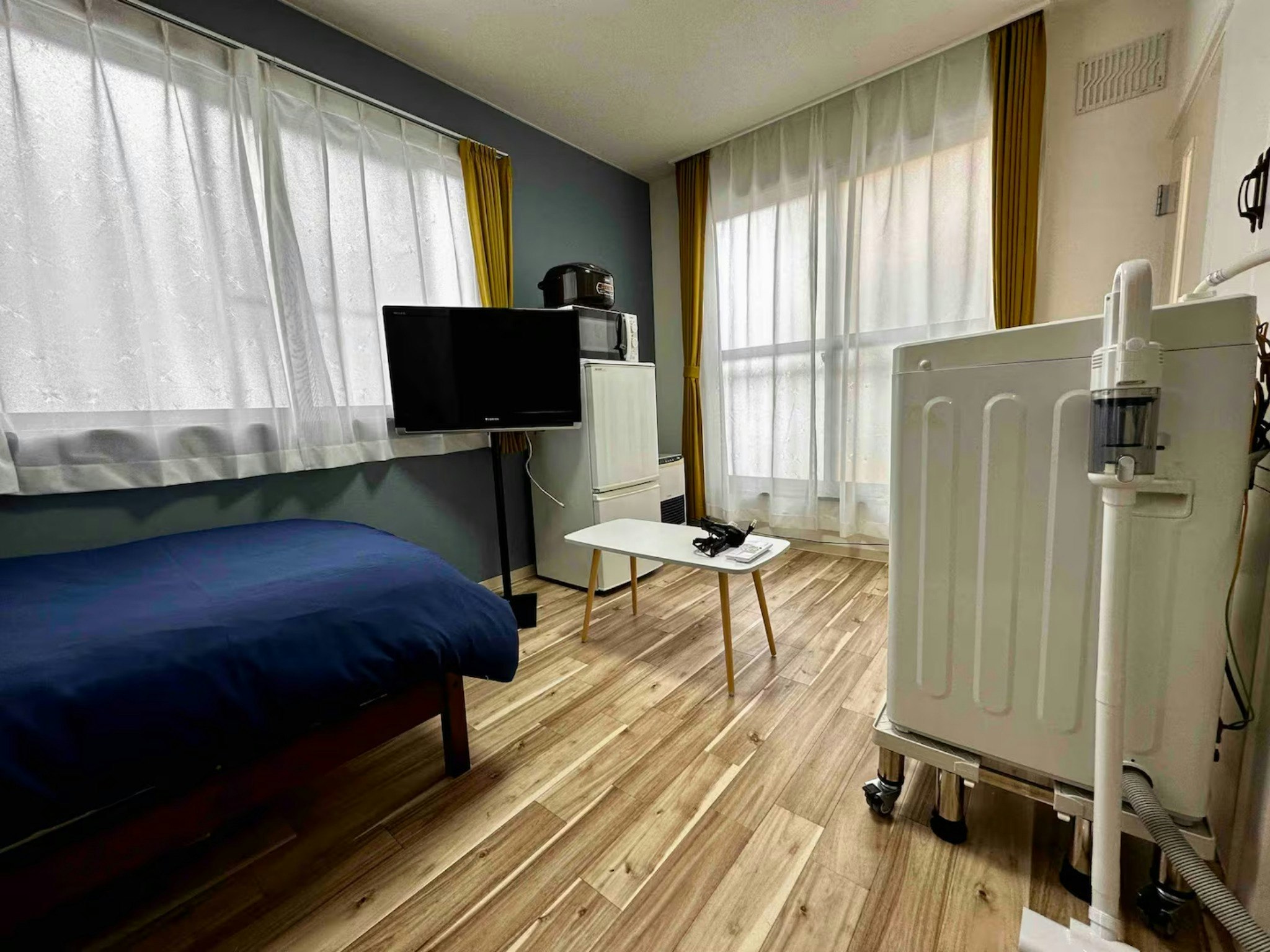 【10】地下鉄徒歩7分のレトロアパートメント 格安滞在可能