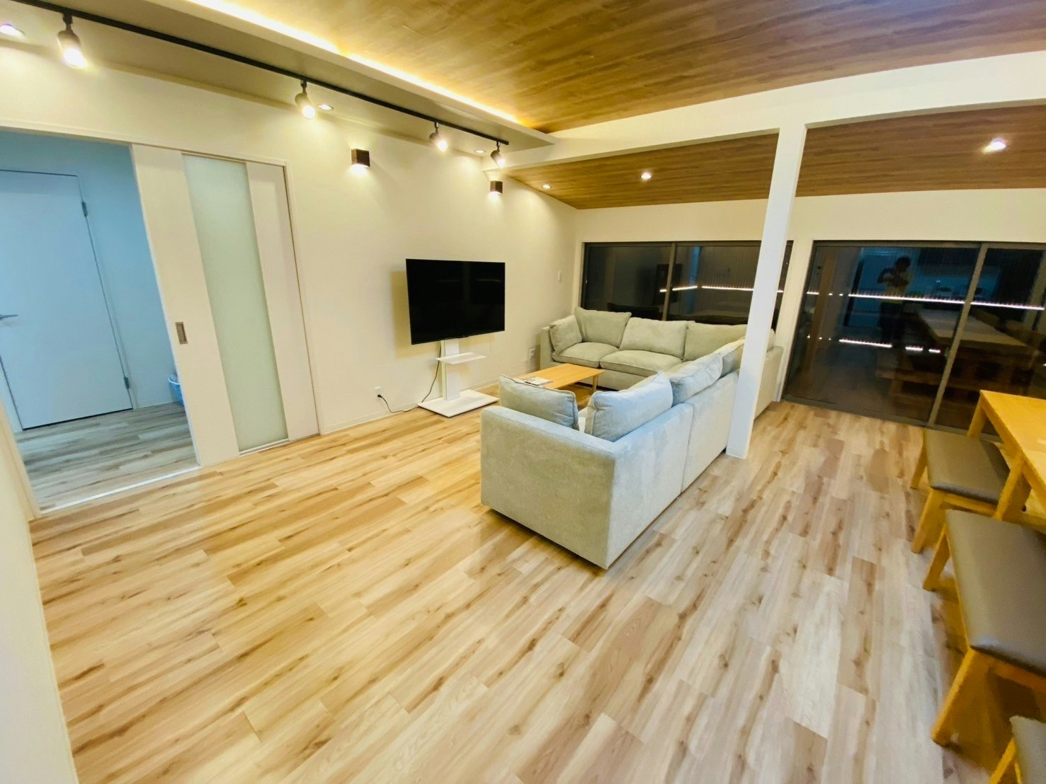 ウッドデッキでBBQ・ファミリーやグループにおすすめ・ペット可