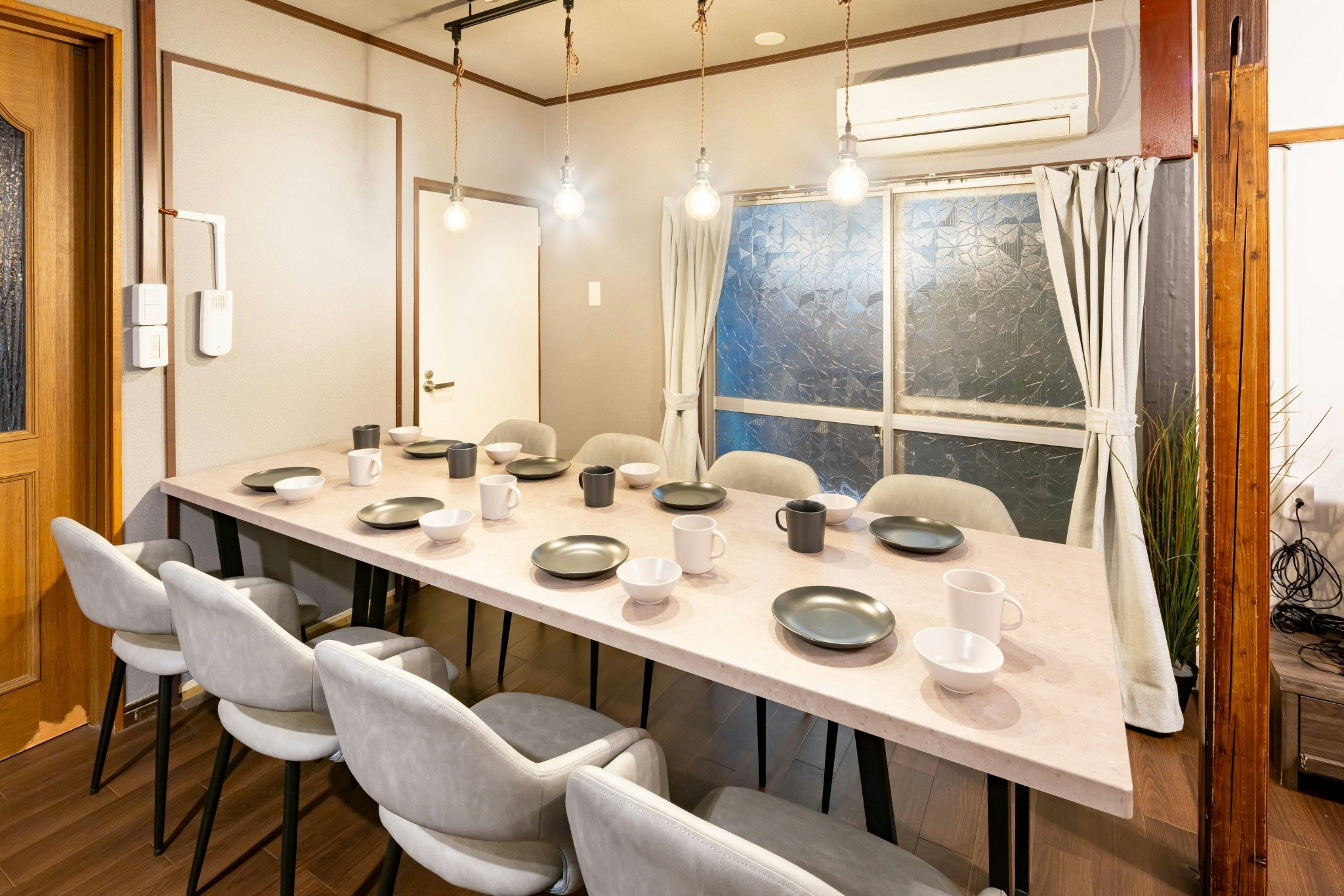 戸建て4LDK!16人宿泊可能!池袋駅から電車で8分、中板橋駅から徒歩5分!