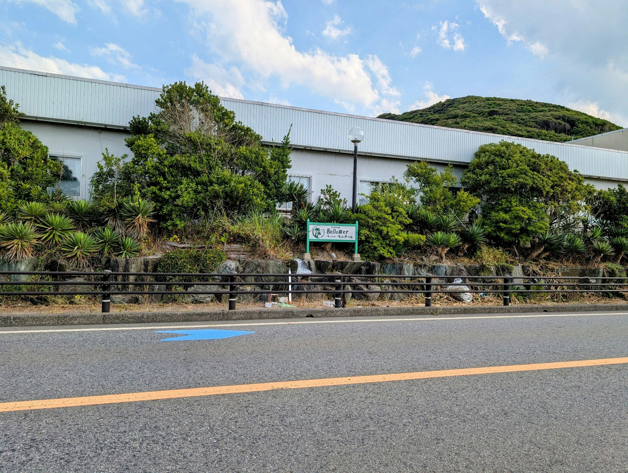 海を見ながらゆったり広々すごせる和洋室