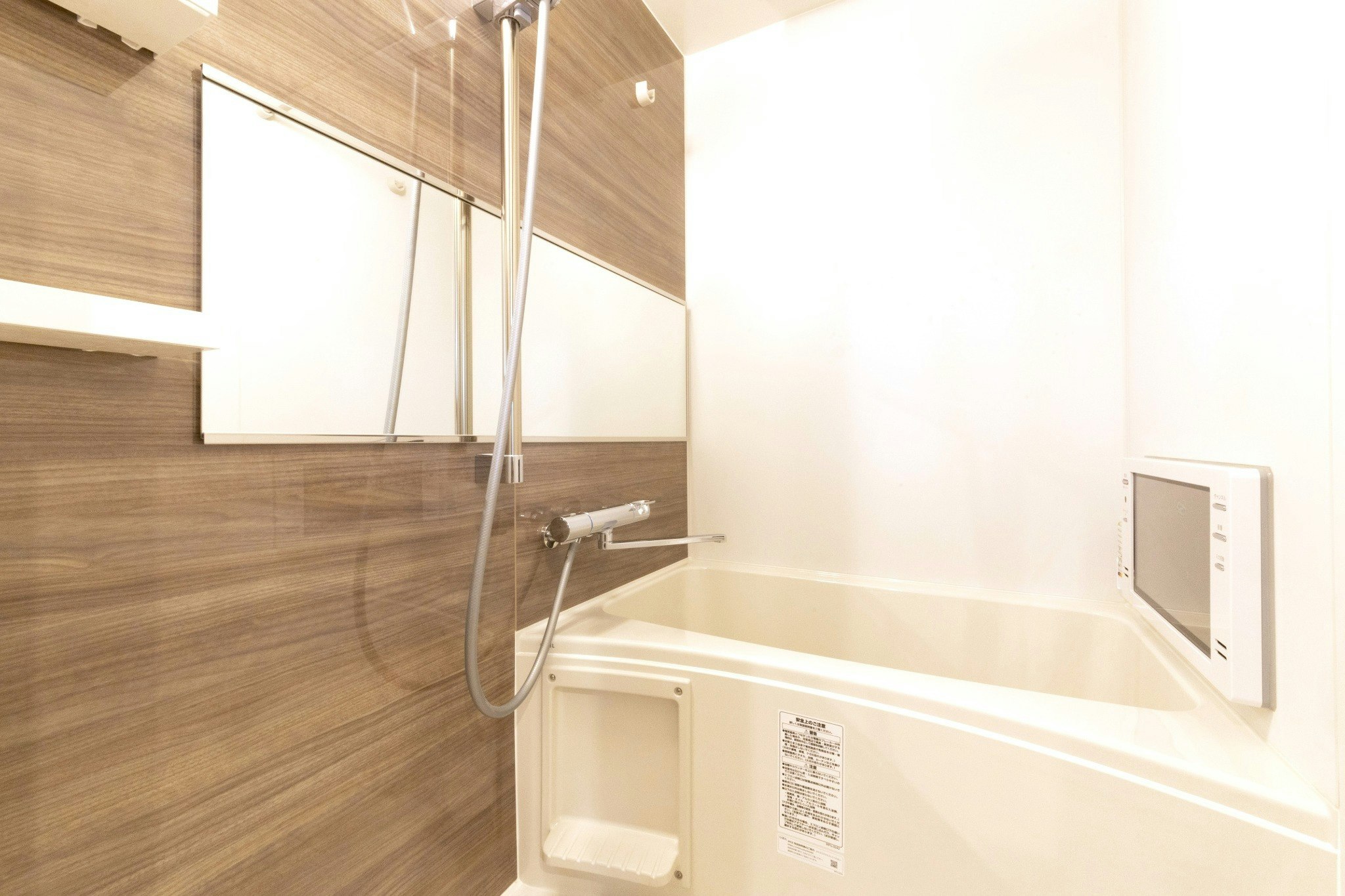 池袋駅まで1駅2分!最寄駅から徒歩3分の新築アパートメント 2F-203