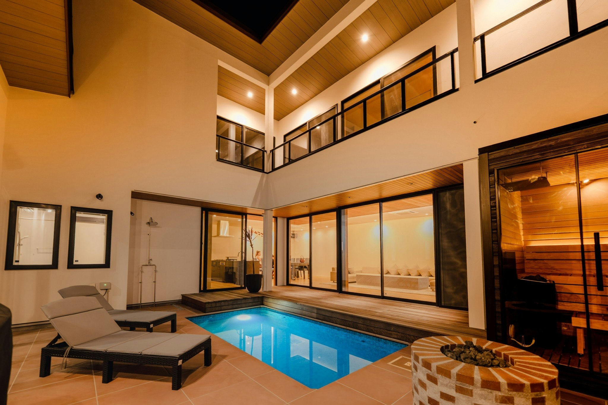 ロマン詰まる大人のプレミアムヴィラ/プール/ゴルフ/ガレージ/BBQ 