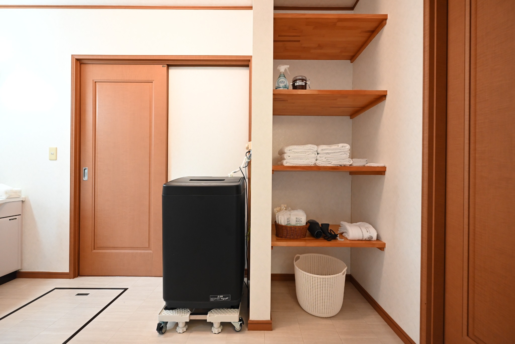 稲穂ゆれる風景と和の趣を味わう 一棟貸し いな穂の宿 和ひかり のnull