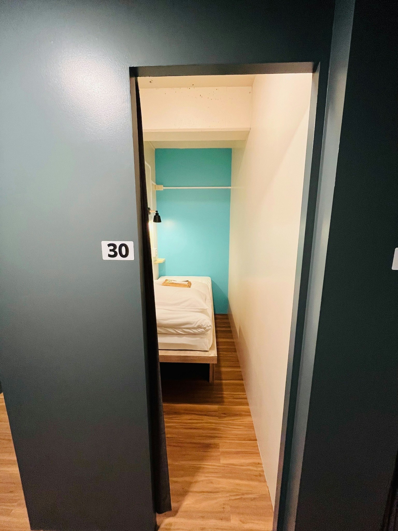 シングルキャビン