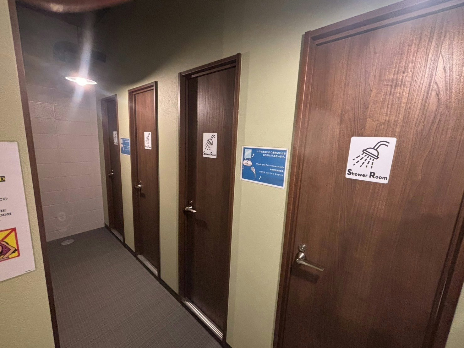 男女共用ドミトリー 2段ベッド1名分