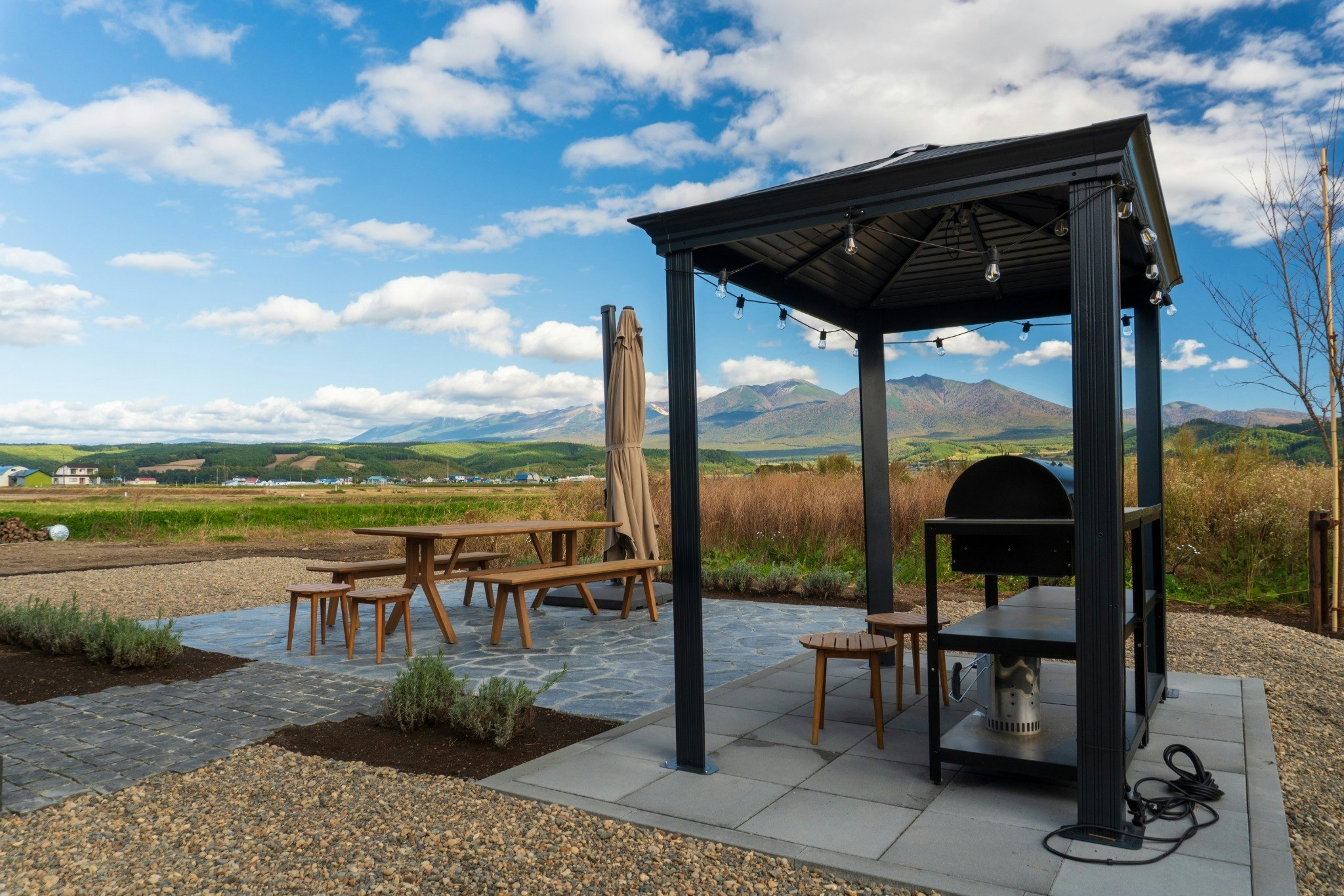 YUGEN RETREATS  FURANO