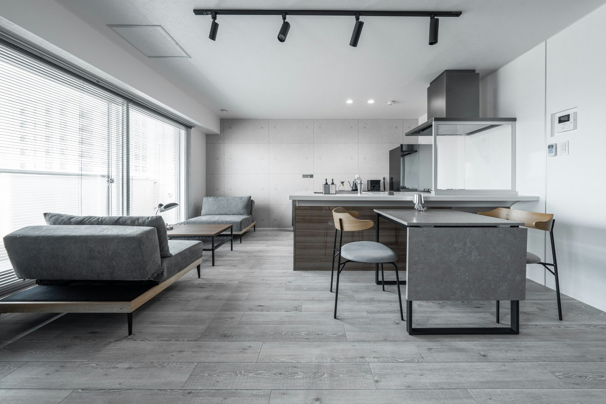 LUXIA 503