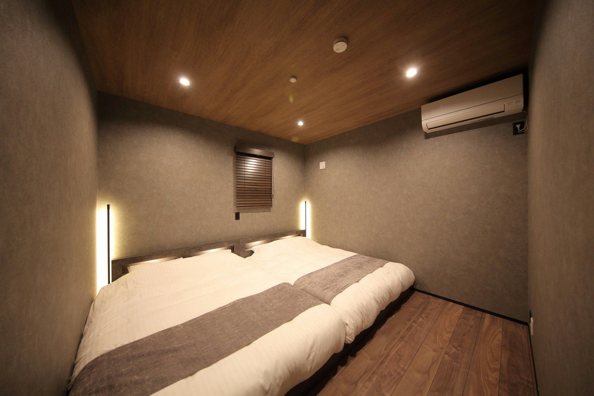 2025年新築!高級家具家電付き 森の高級デザイン別荘!BBQ可!最大14名 河口湖ICから10分