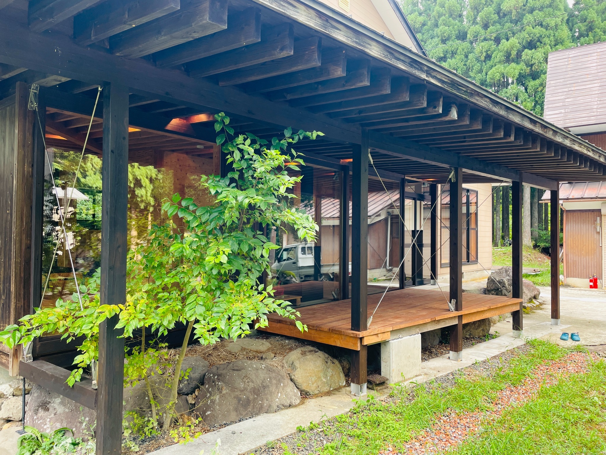 森と水と焚火の宿 のnull