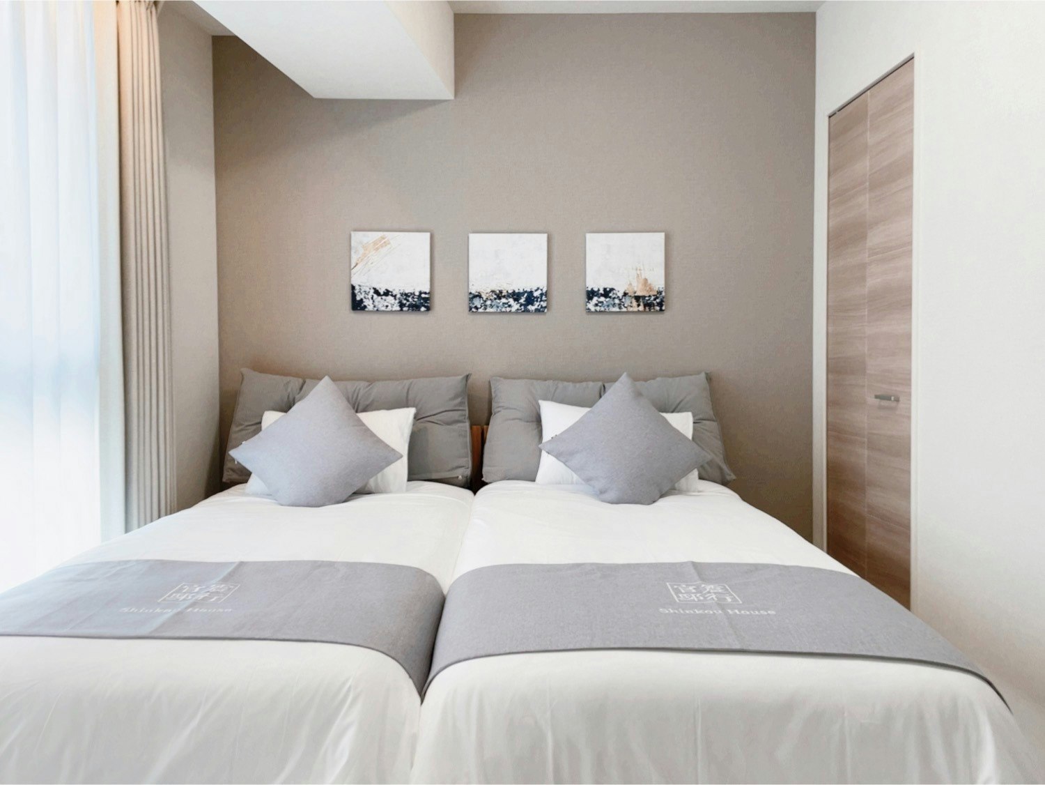 ツイン/ダブルルーム(202)