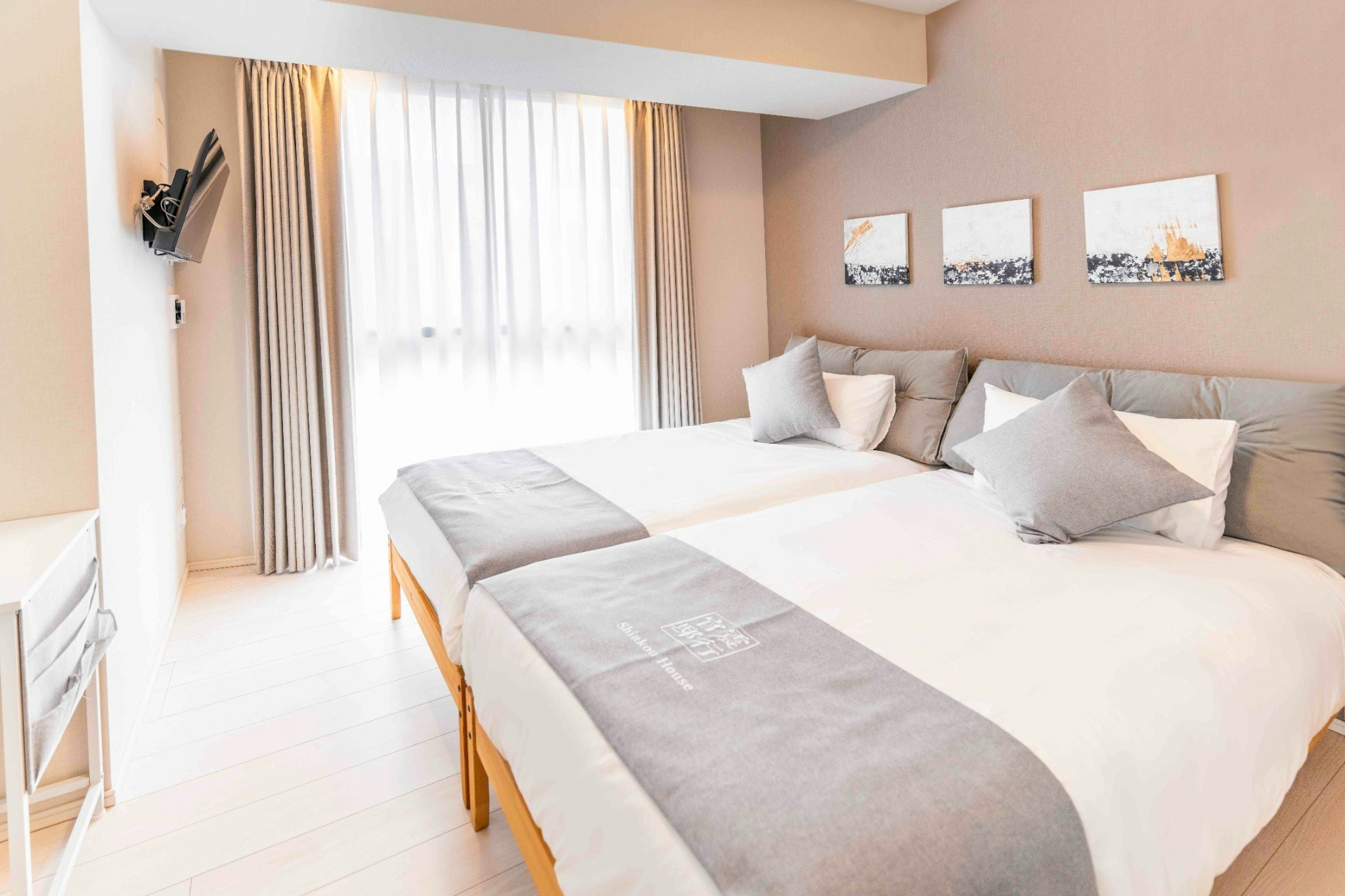 ツイン/ダブルルーム(202)