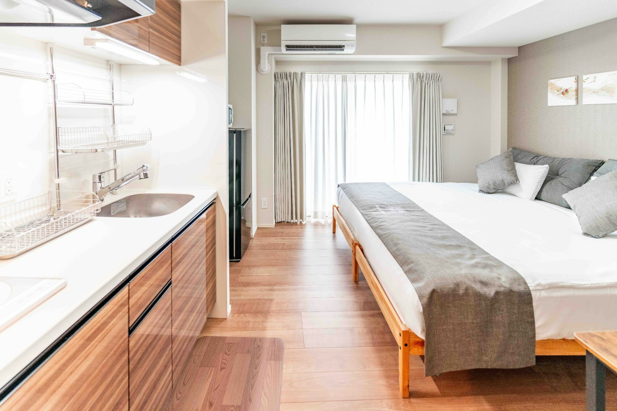 ツイン/ダブルルーム(301)