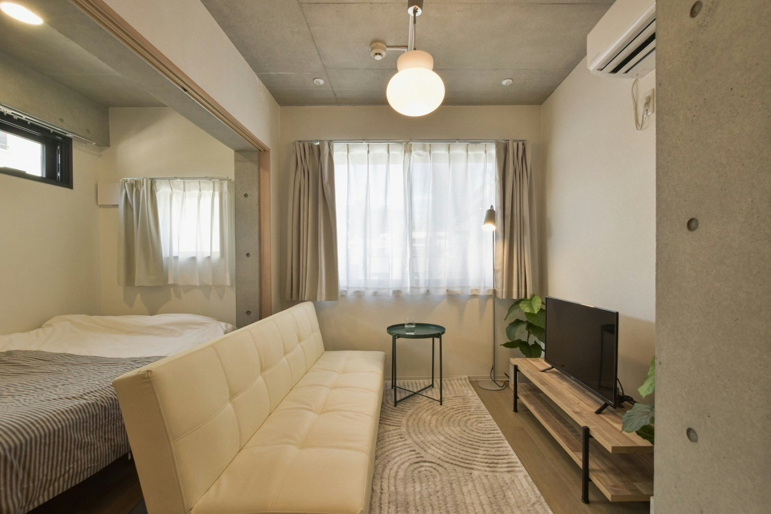 東京スカイツリーまで徒歩9分/押上駅から徒歩7分/最大4名宿泊可能/観光に便利/301