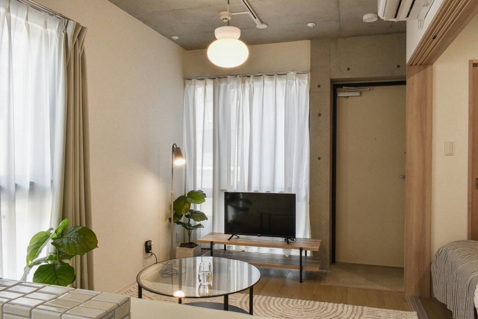 東京スカイツリーまで徒歩9分/押上駅から徒歩7分/最大4名宿泊可能/観光に便利/102