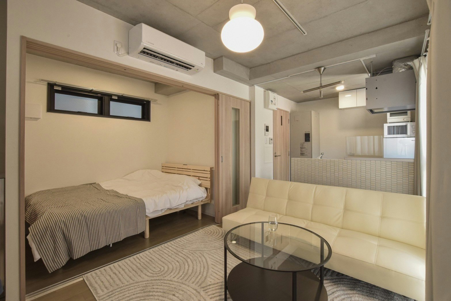 東京スカイツリーまで徒歩9分/押上駅から徒歩7分/最大4名宿泊可能/観光に便利/202