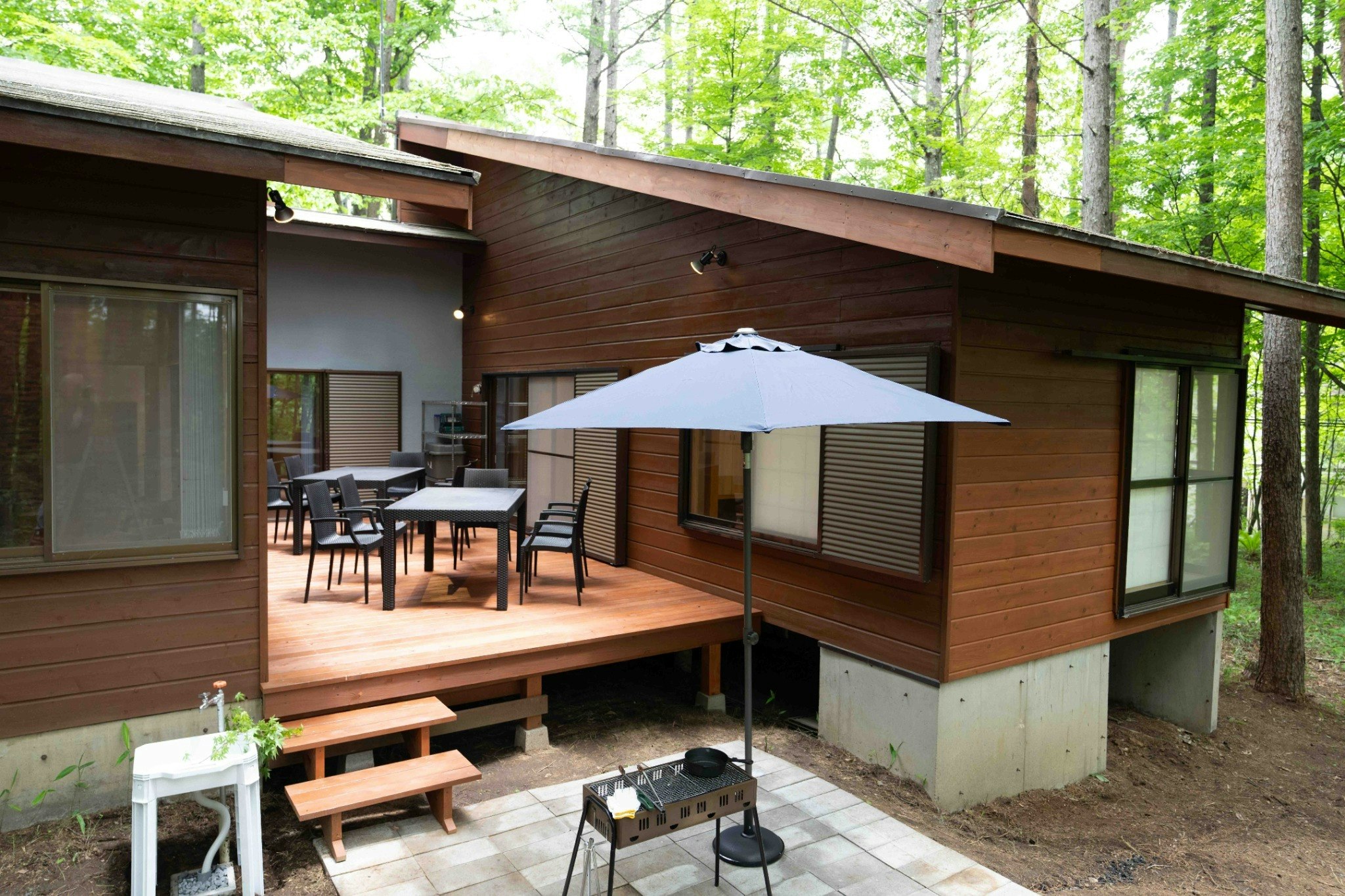 森に囲まれた癒しのヴィラ/BBQ可/最大9名/133m2/涼しい高原/八千穂高原テニスコート