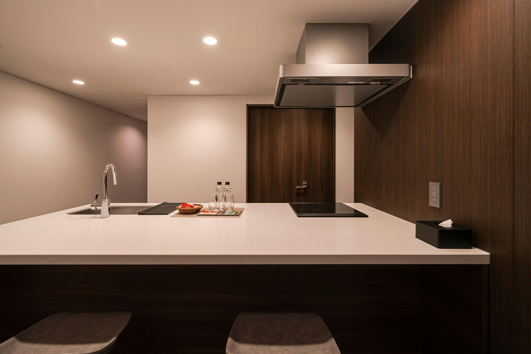 40m2広々ルーム・プロジェクター付き・最大5名様まで宿泊可