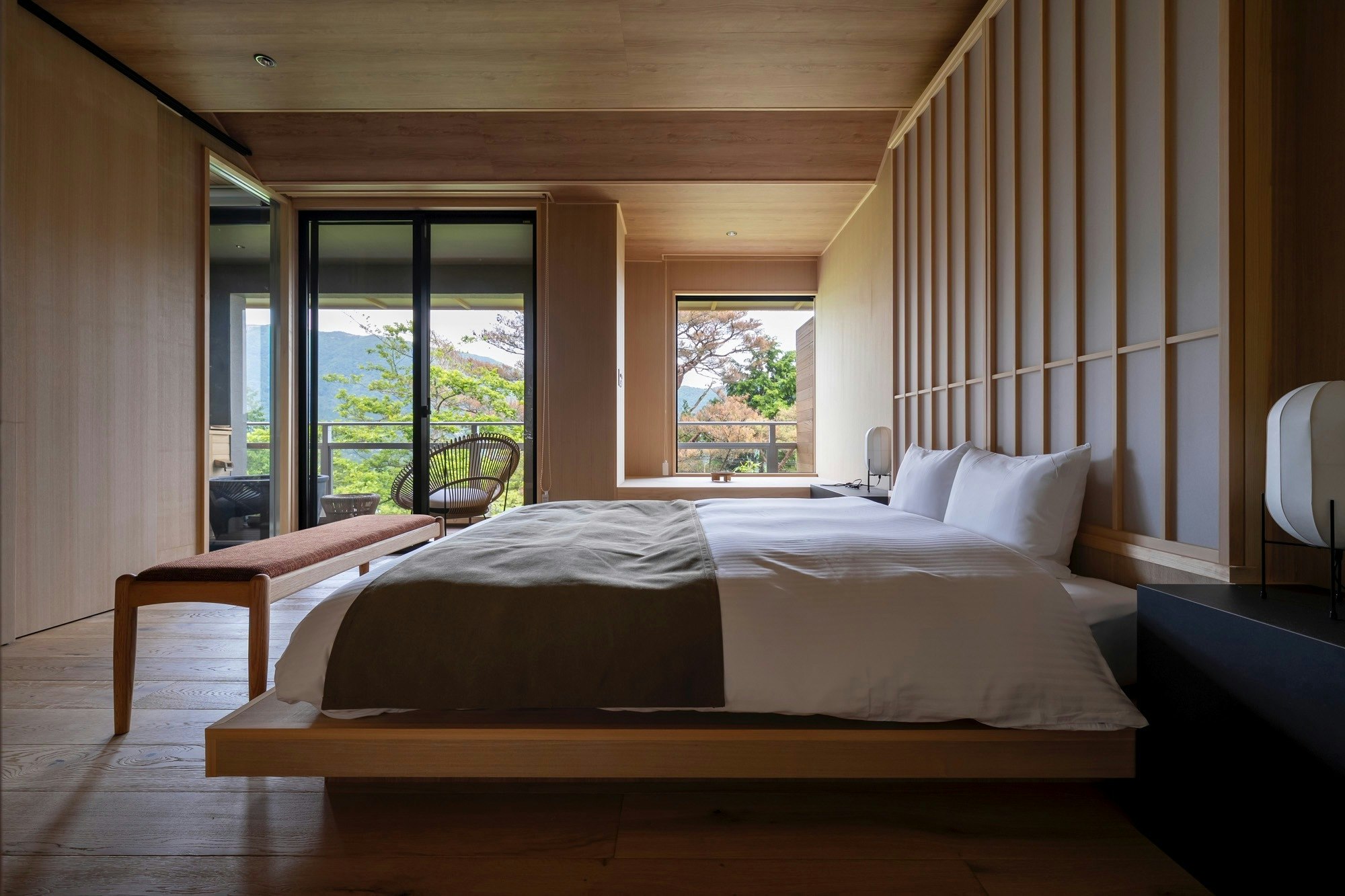 贅沢な露天風呂付客室のある一棟貸し高級旅館のような貸し切り宿