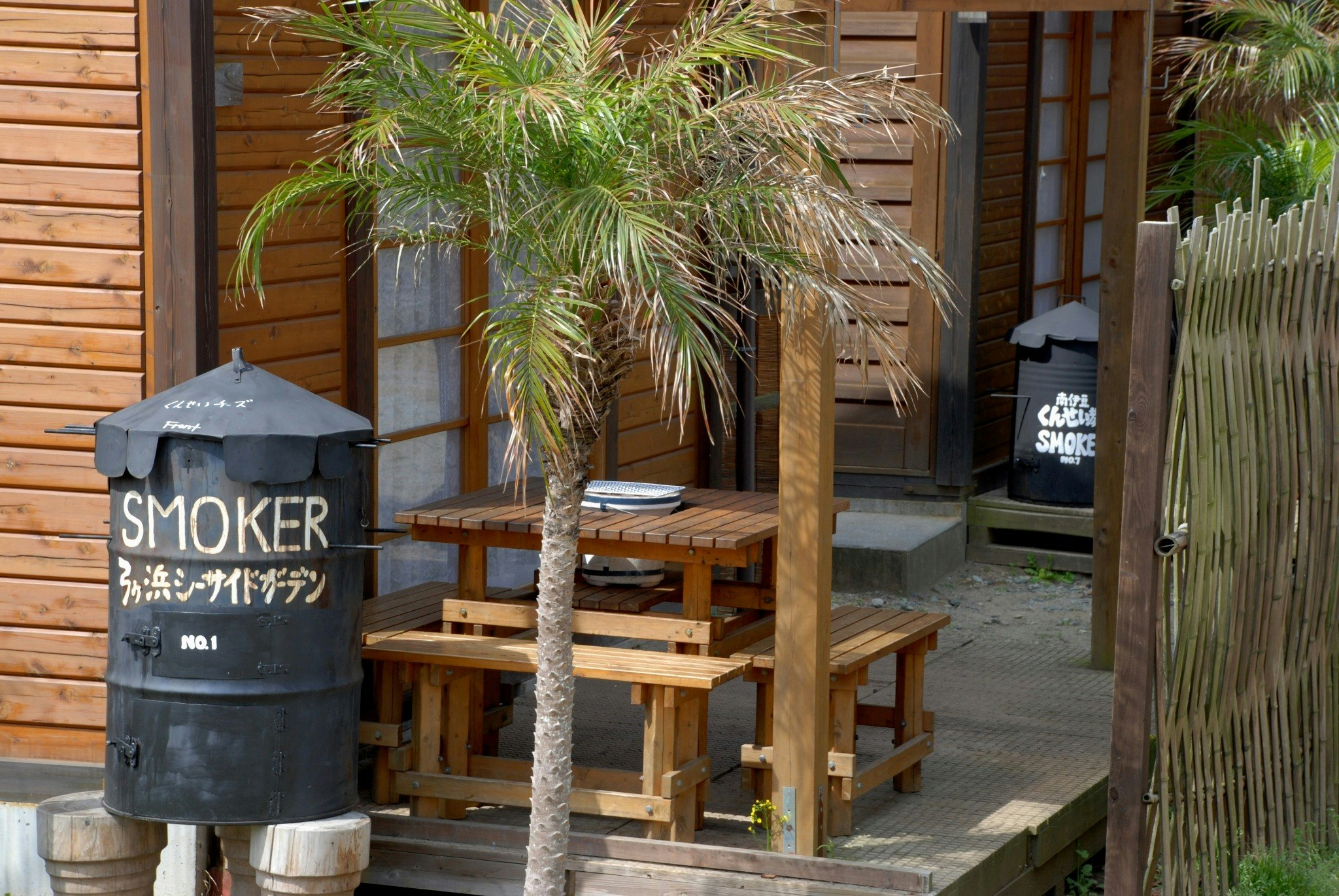 【ログ一棟貸切】弓ヶ浜へ50mのBBQコテージ