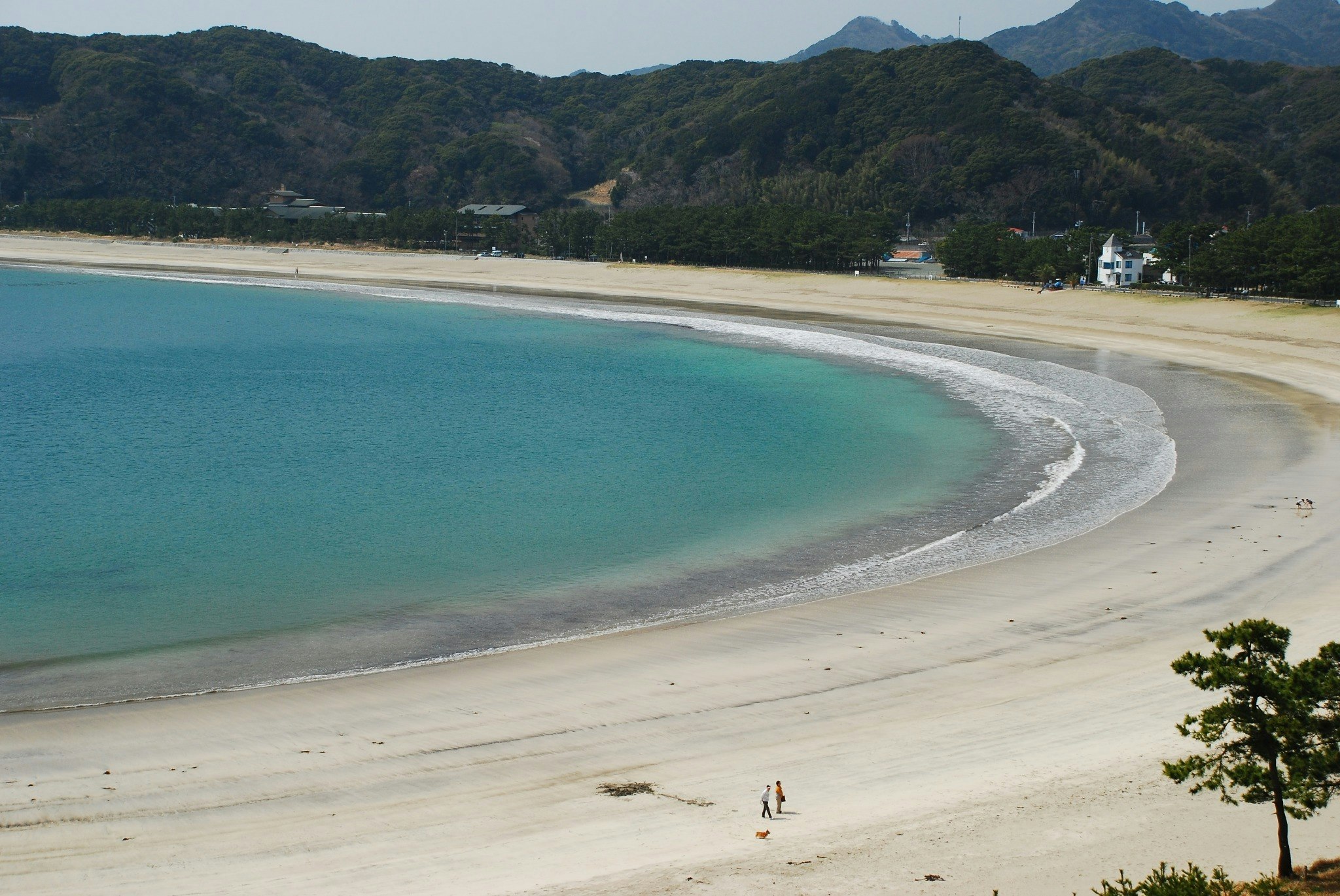 【ログ一棟貸切】弓ヶ浜へ50mのBBQコテージ
