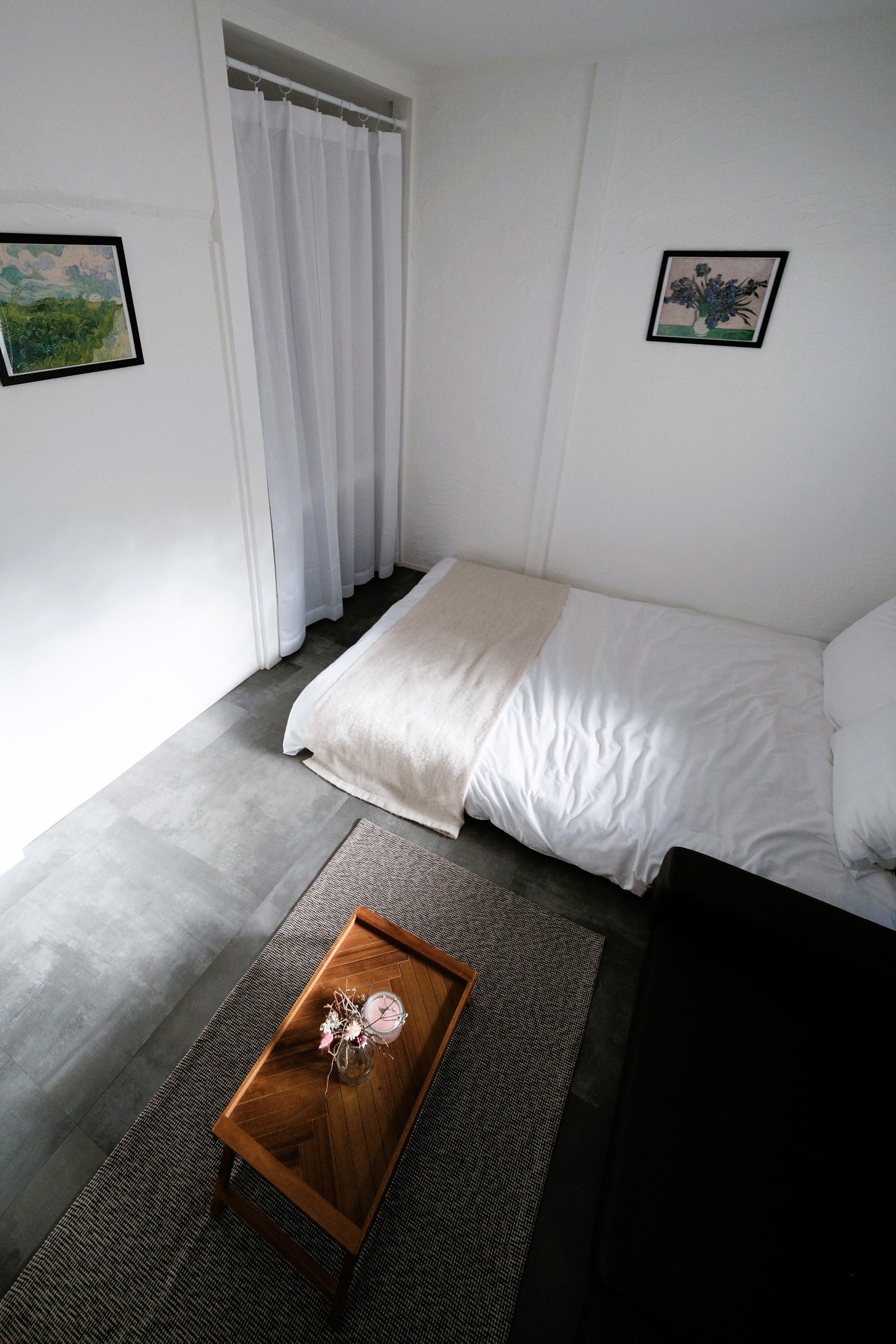 都立家政徒歩1分!新宿直通15分!アートでお洒落な2階建て一軒家/最大6名