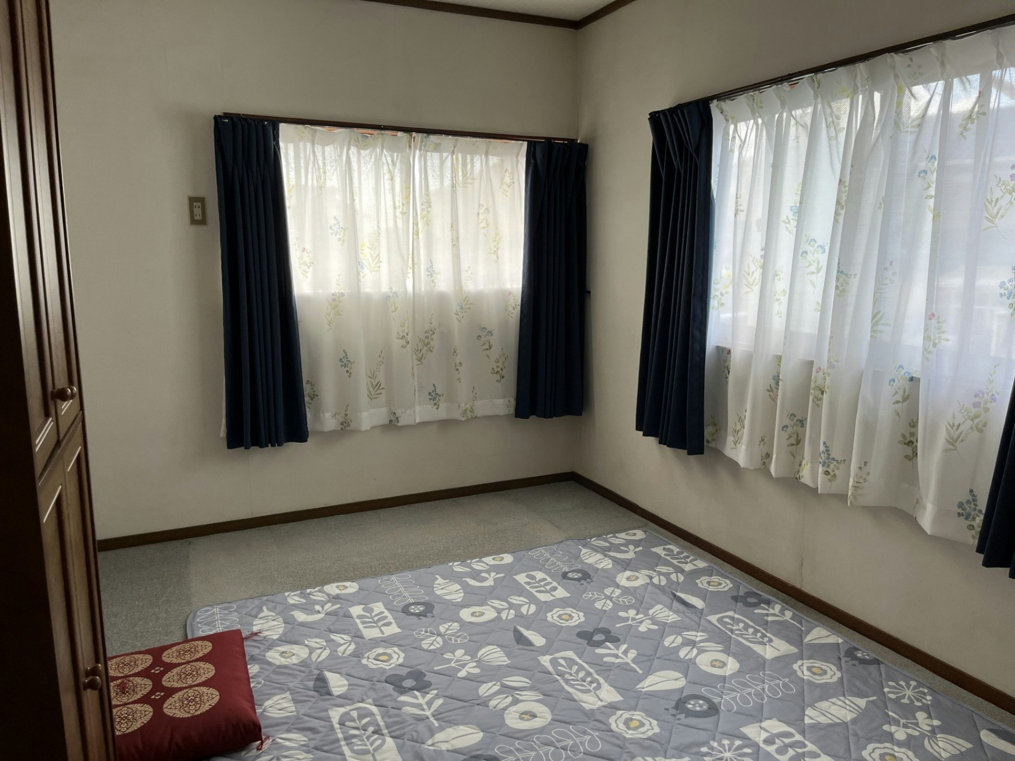 洋室(女性専用)